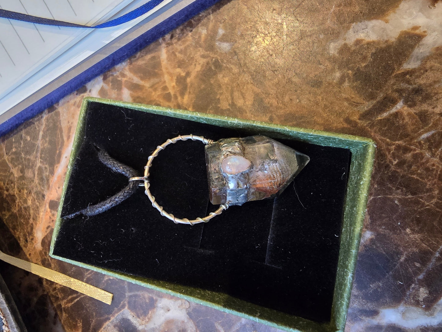 Garden quartz and moonstone point pendant