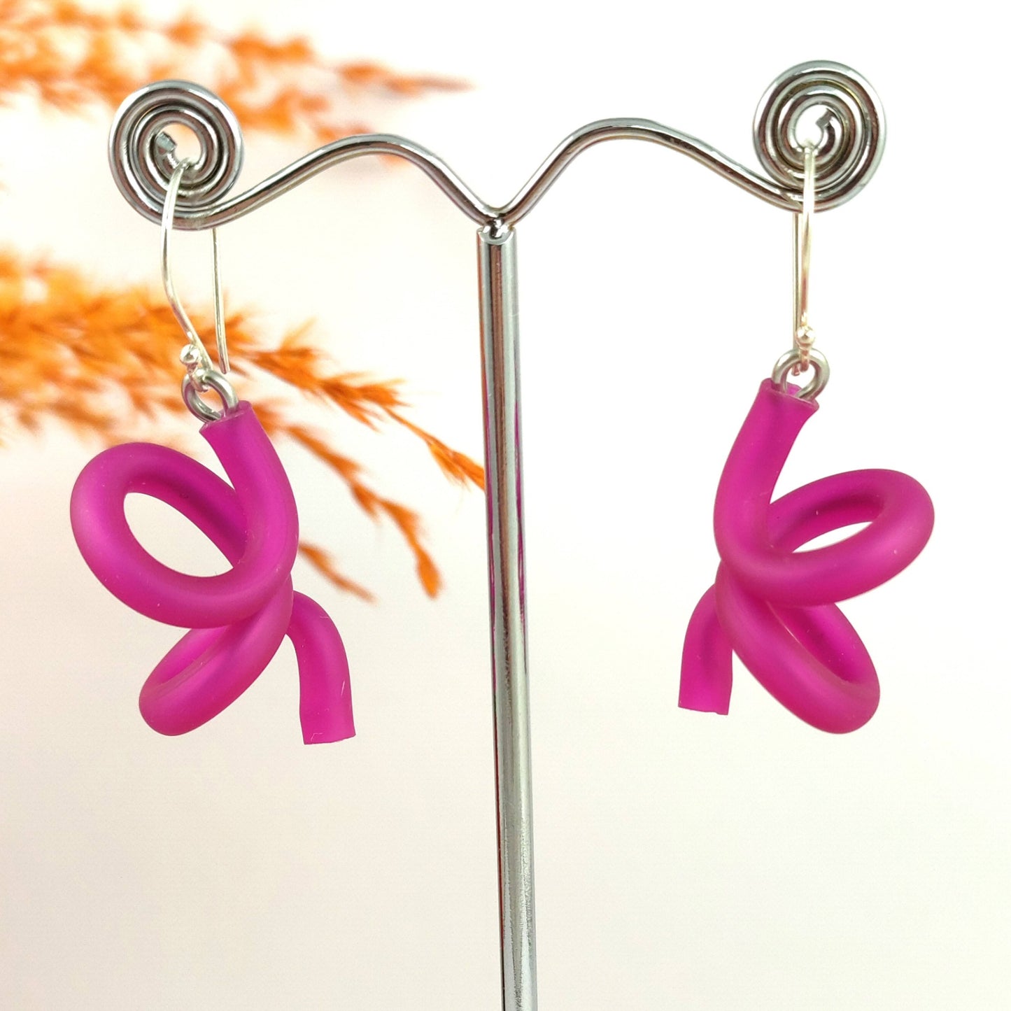 Magenta Carl earrings