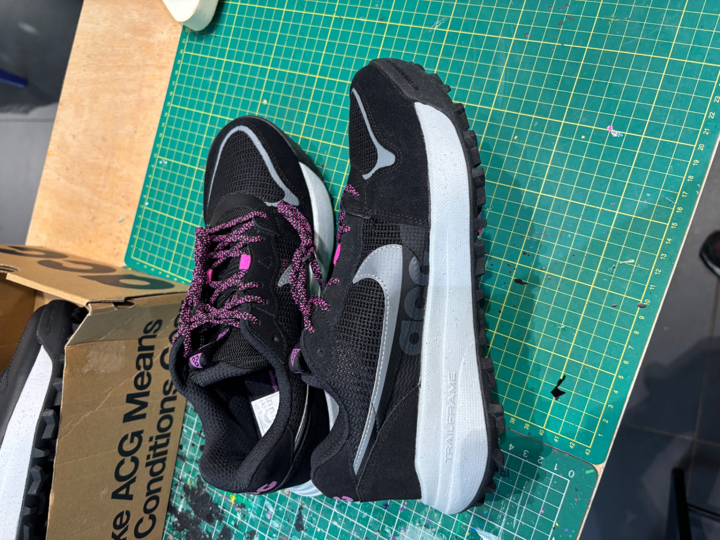 Nike ACG Lowcate Blk/Pnk UK7