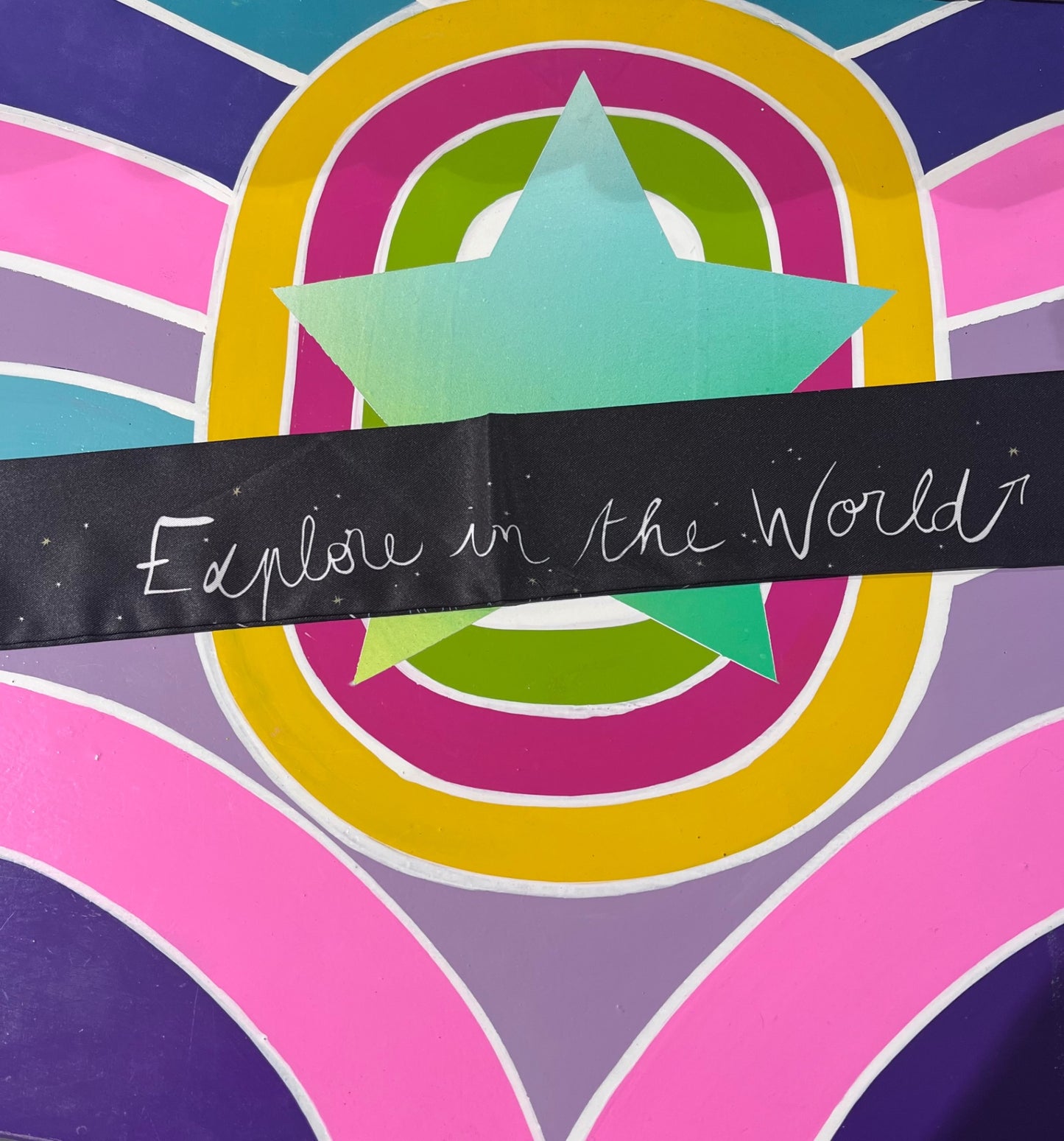Explode In The world Blavk Scarf