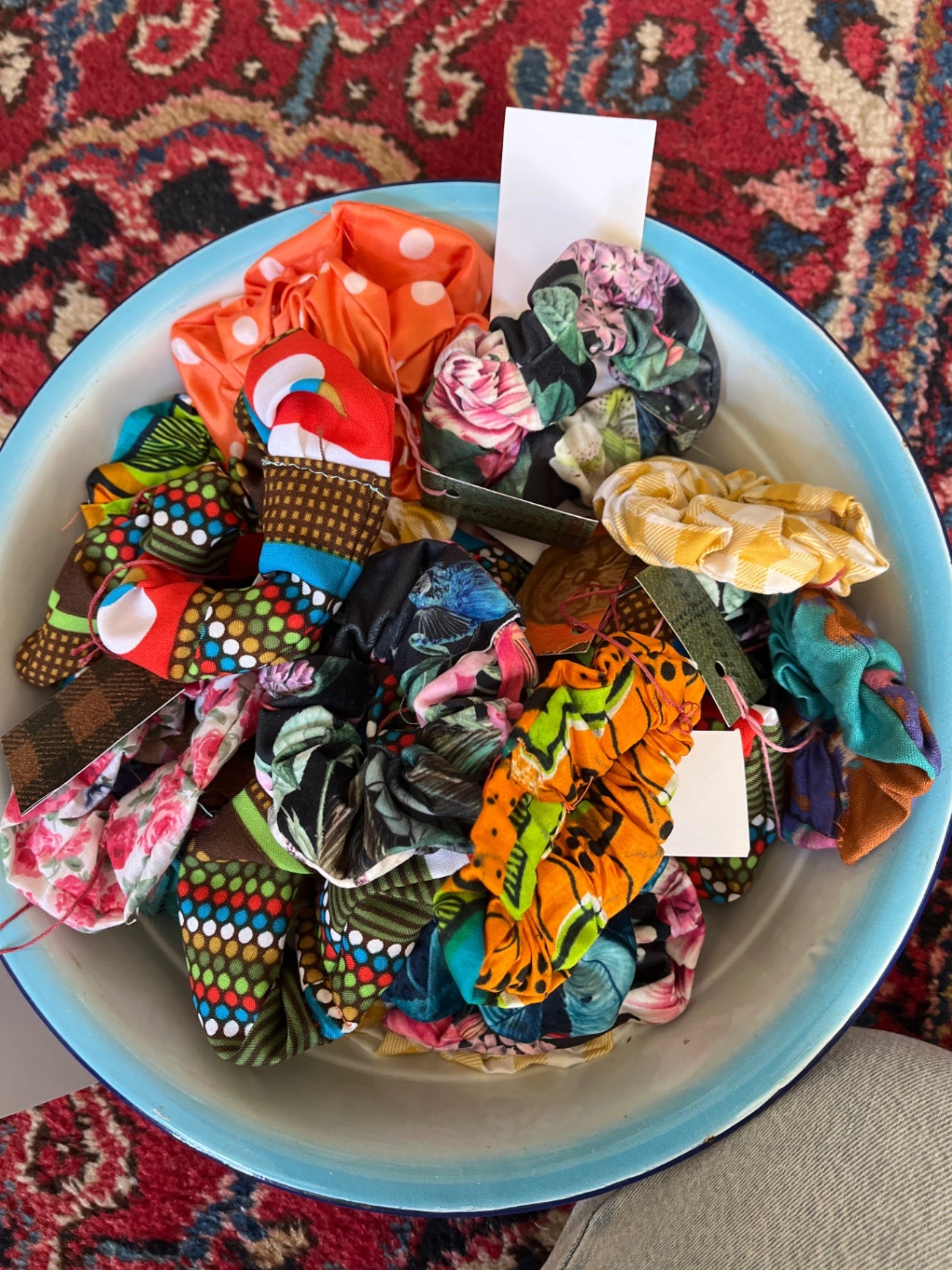 28 hair scrunchie