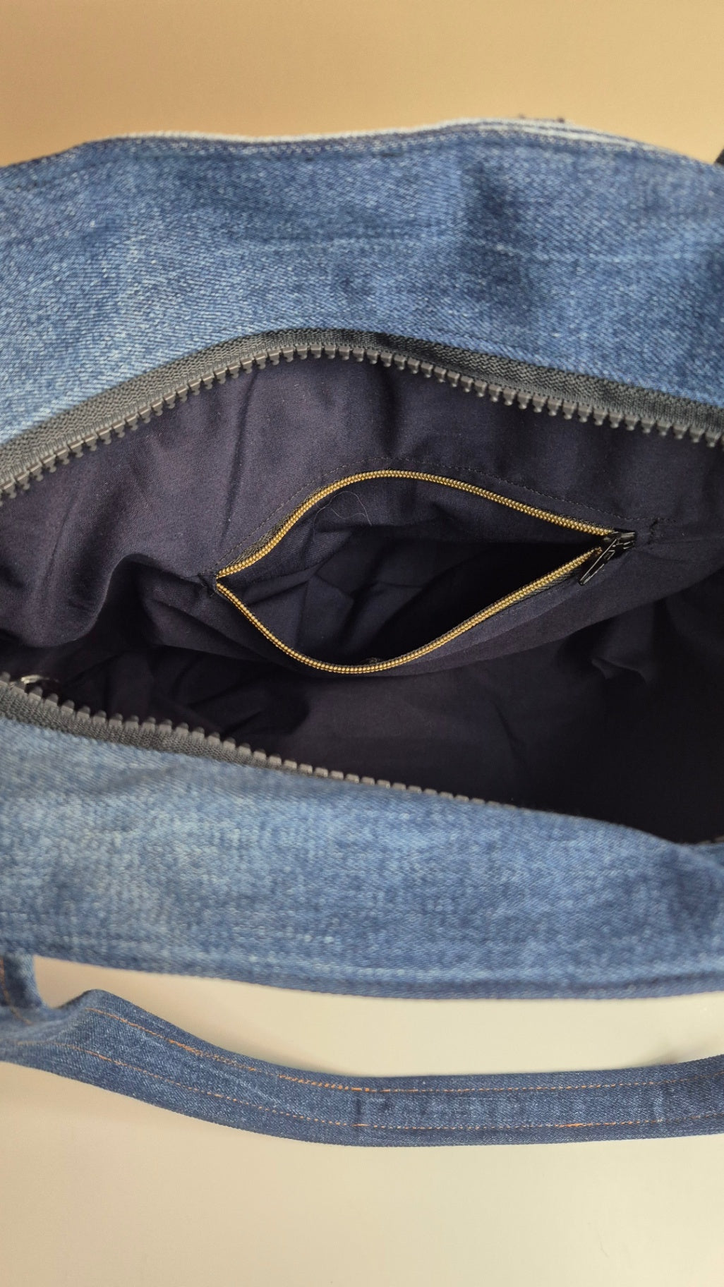 Tote jeans