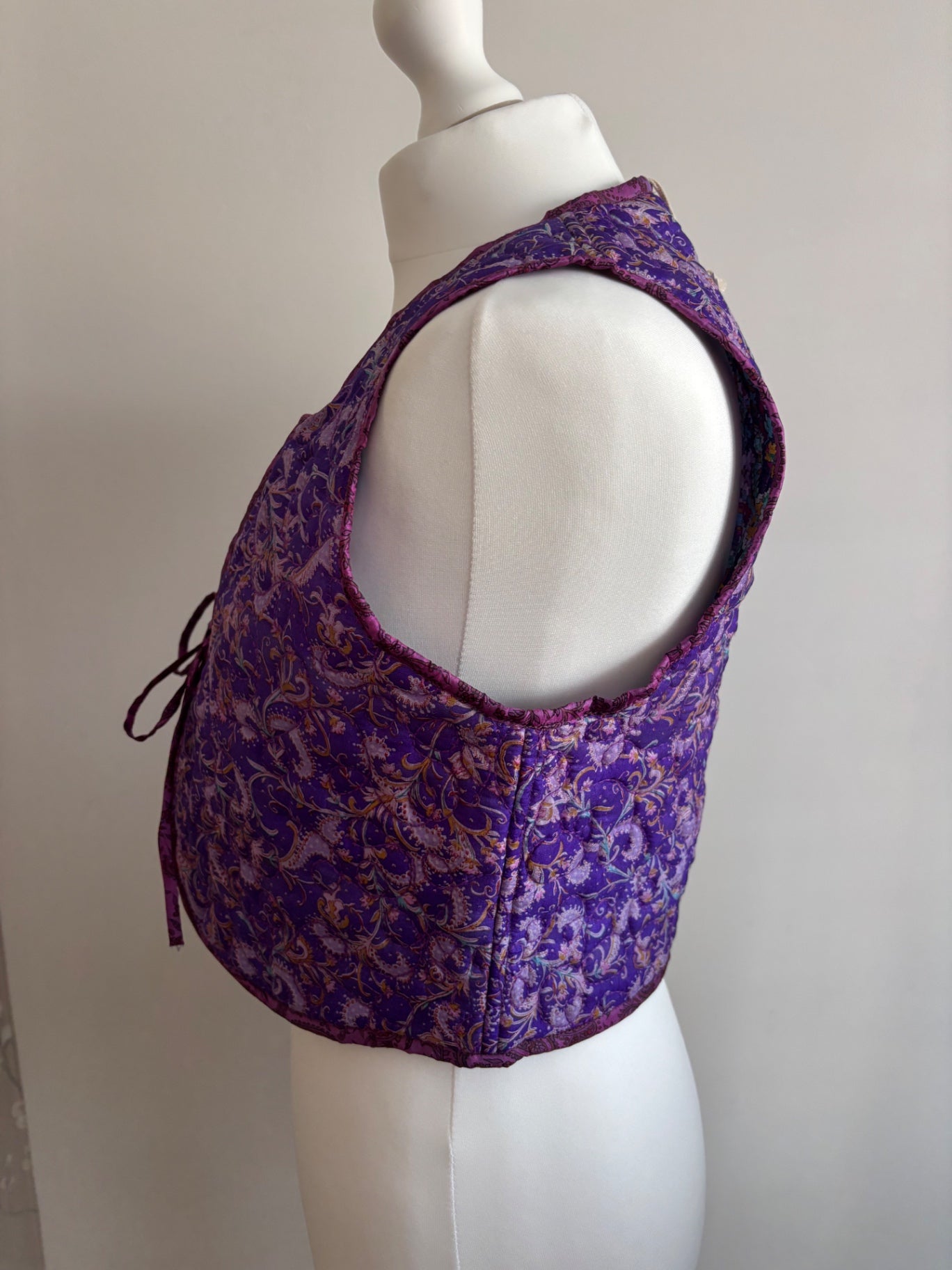 Reversible silk waistcoat handmade from Vintage Indian Sari