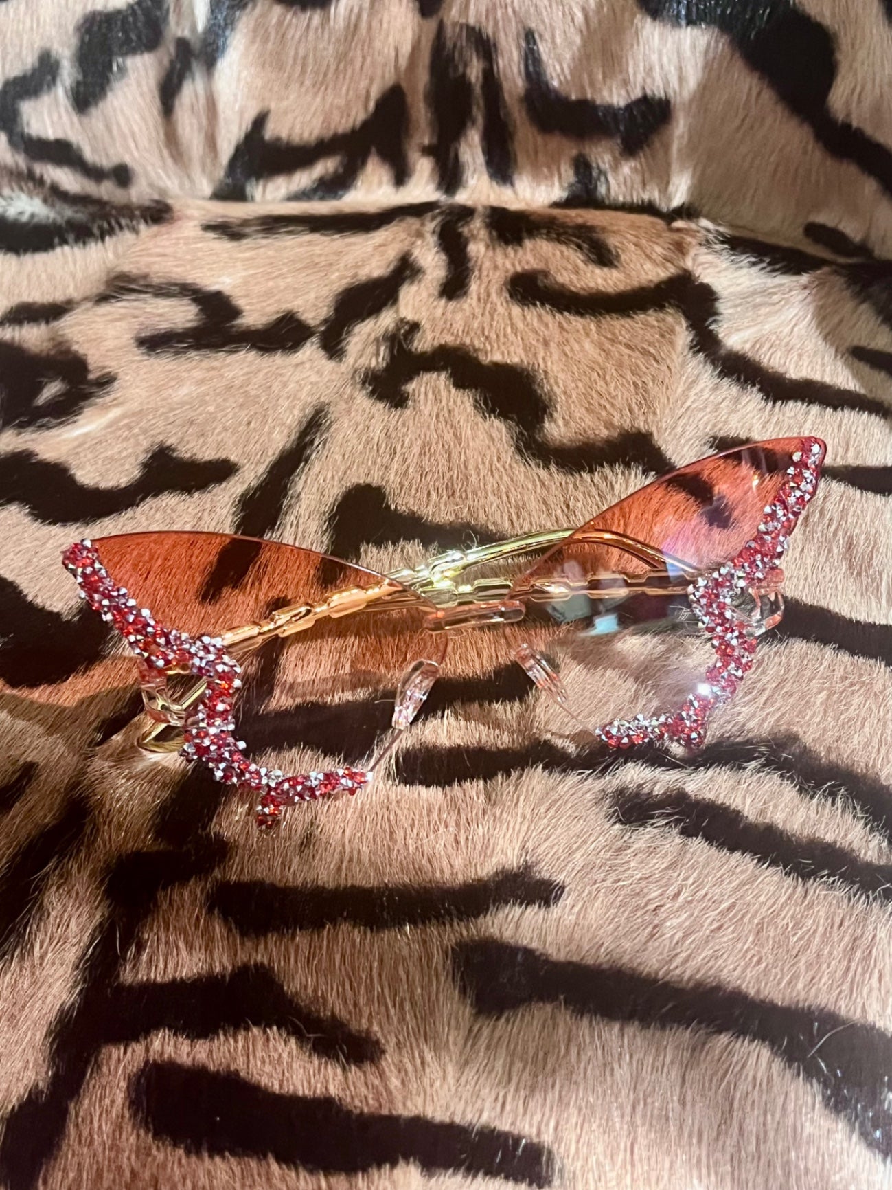Gem Butterfly Sunnies Red Mix