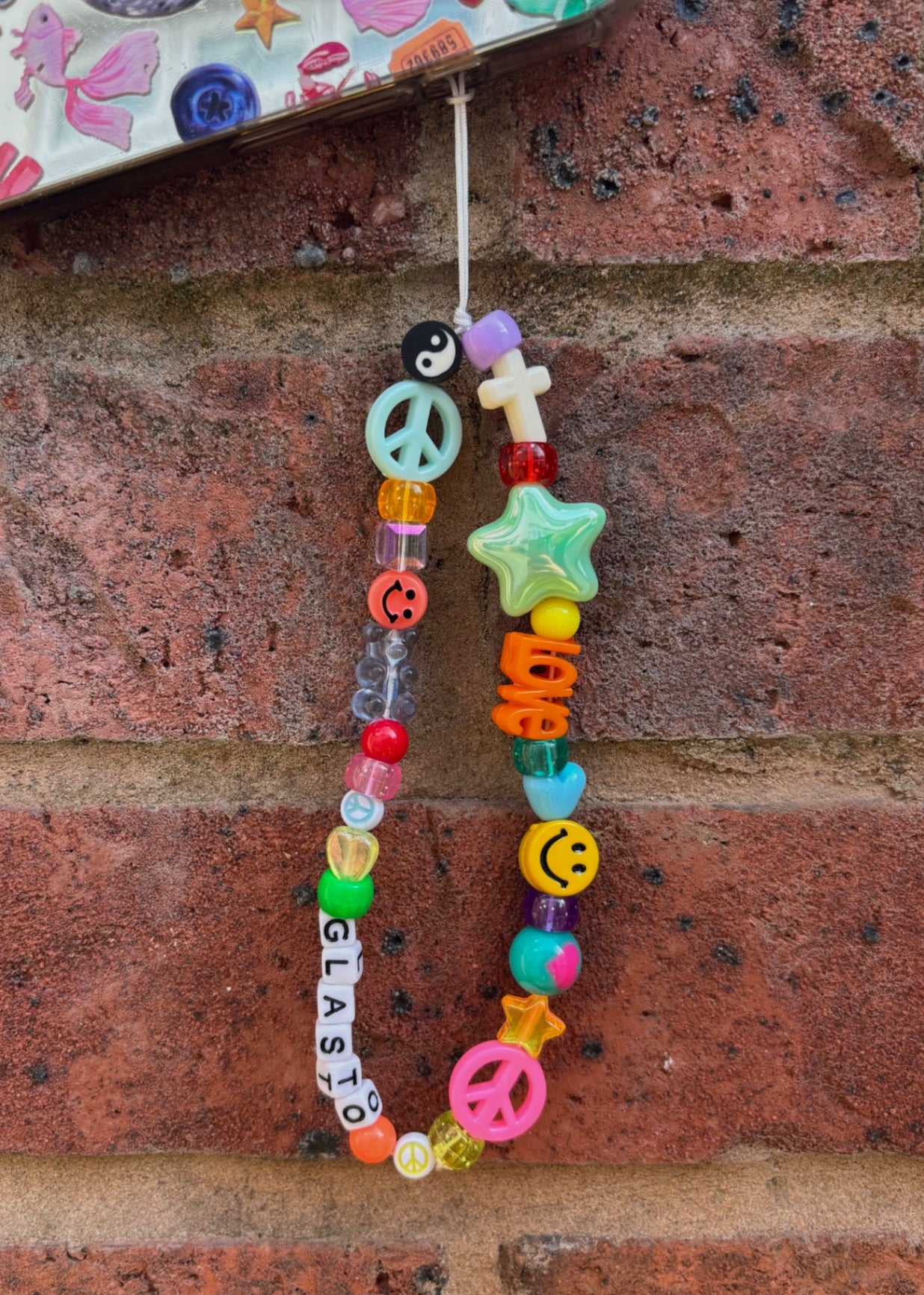 Glasto Phone Charm