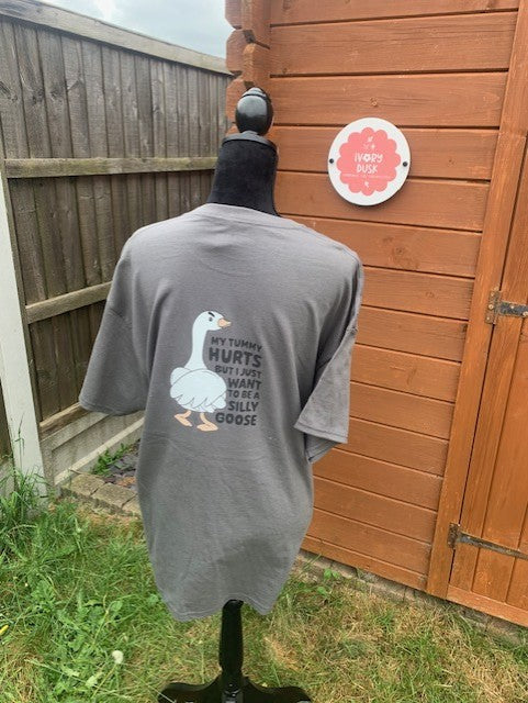 silly goose tshirt size xl