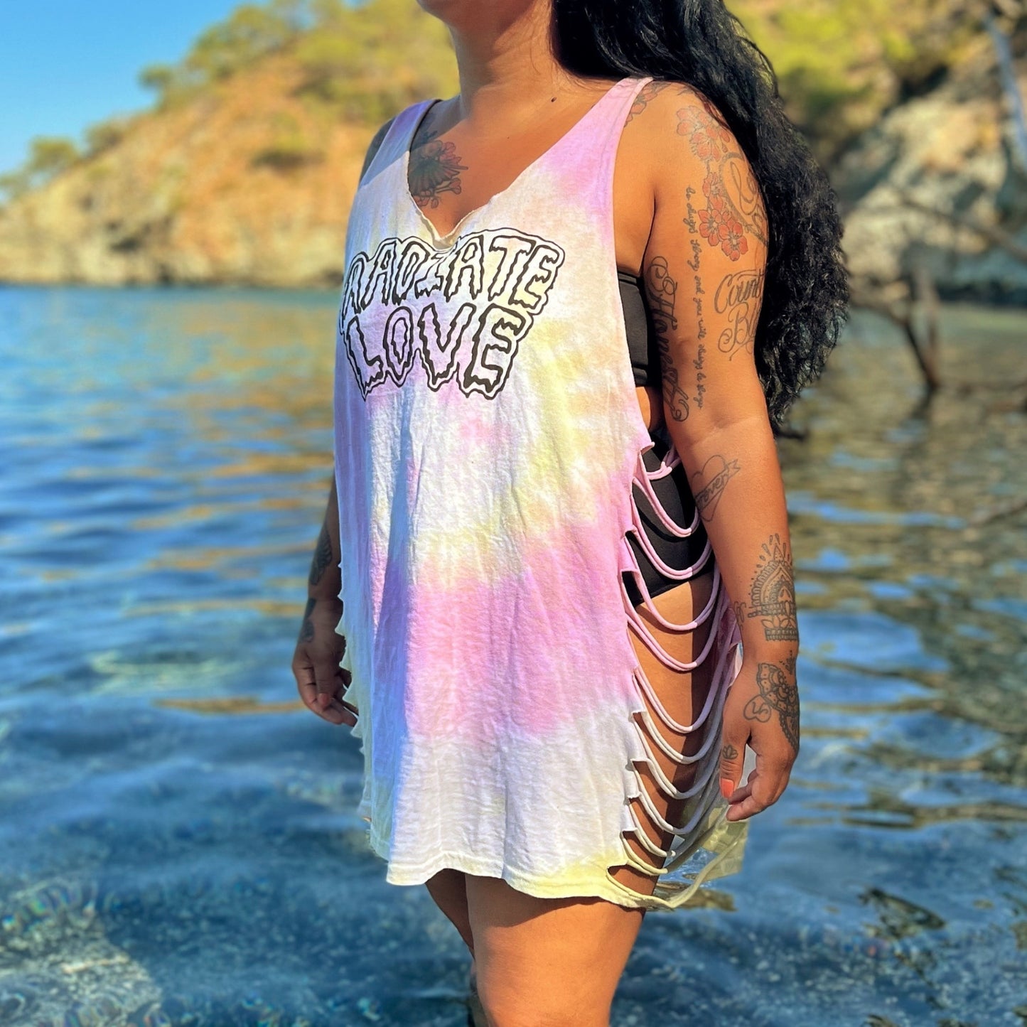 Radiate Love side slash top - pastel fade