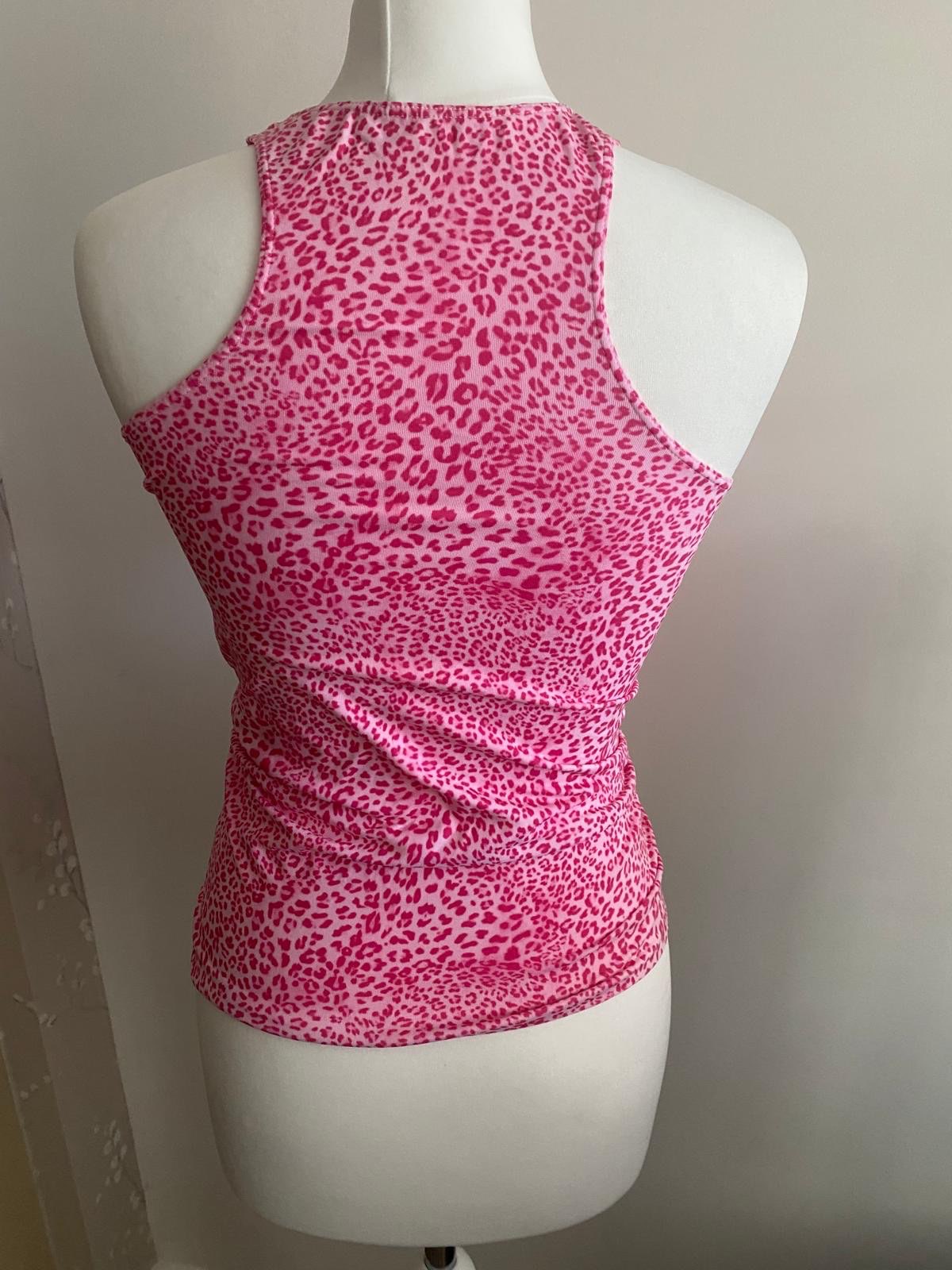 Pink leopard print tank top