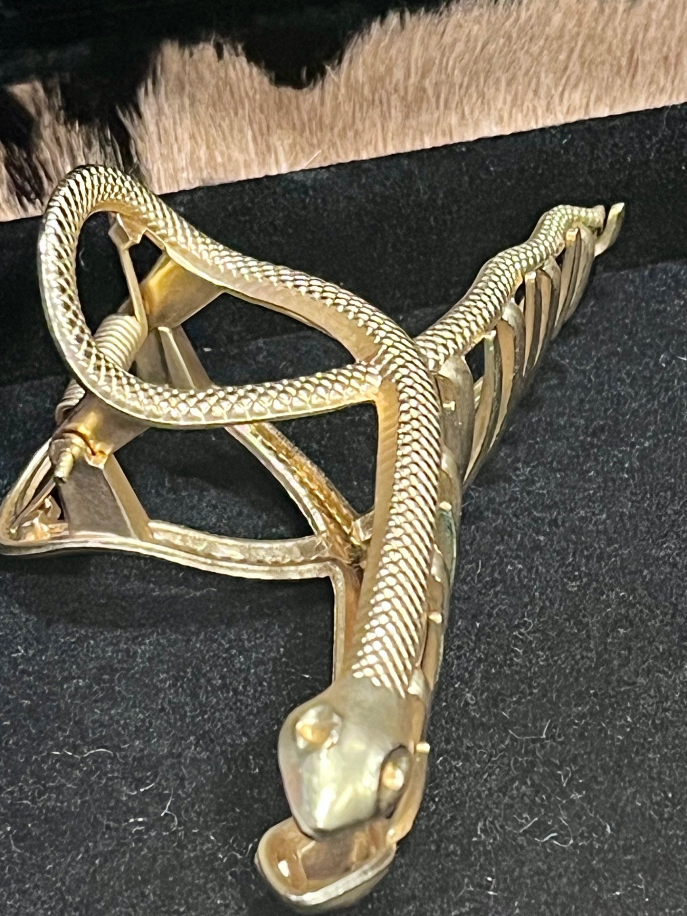 Gold Snake Clamp