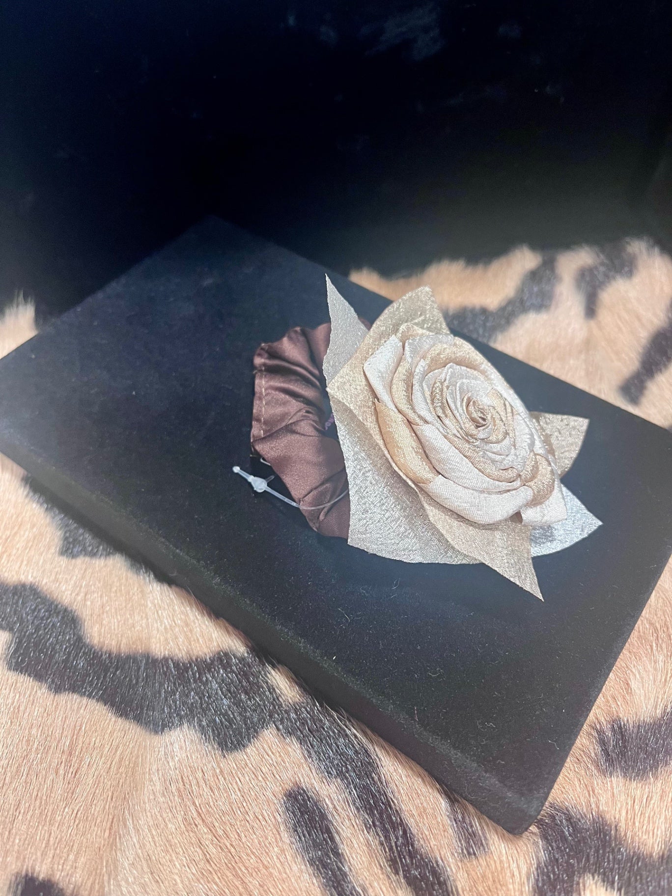 Rose Scrunchie Gold Brown
