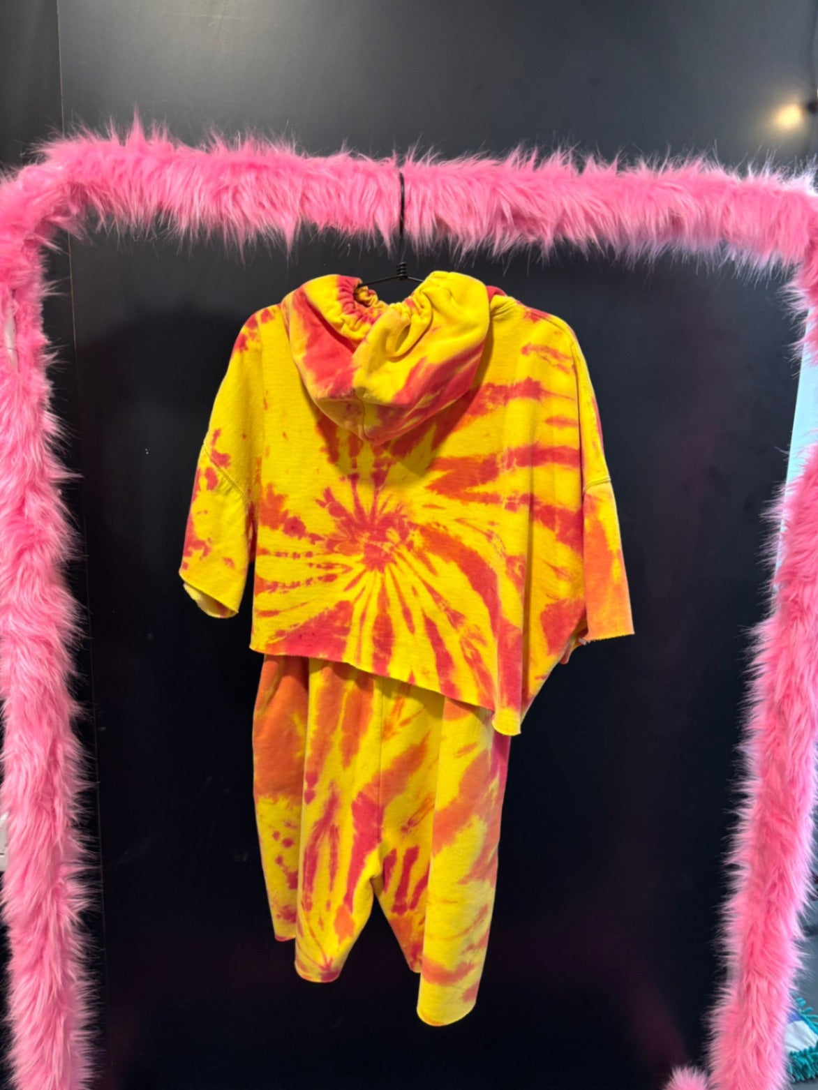 Tie Dye Crop Hood & Shorts Large