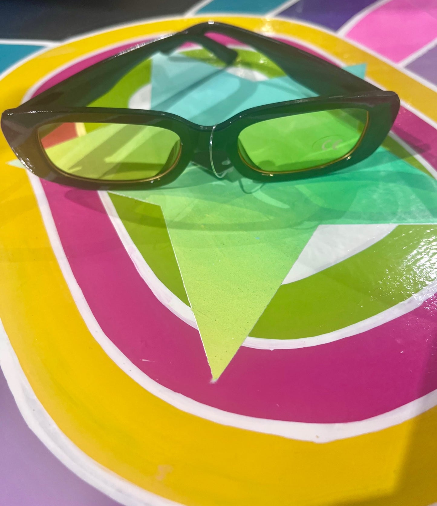 90s Oblong Sunnies Black Yellow