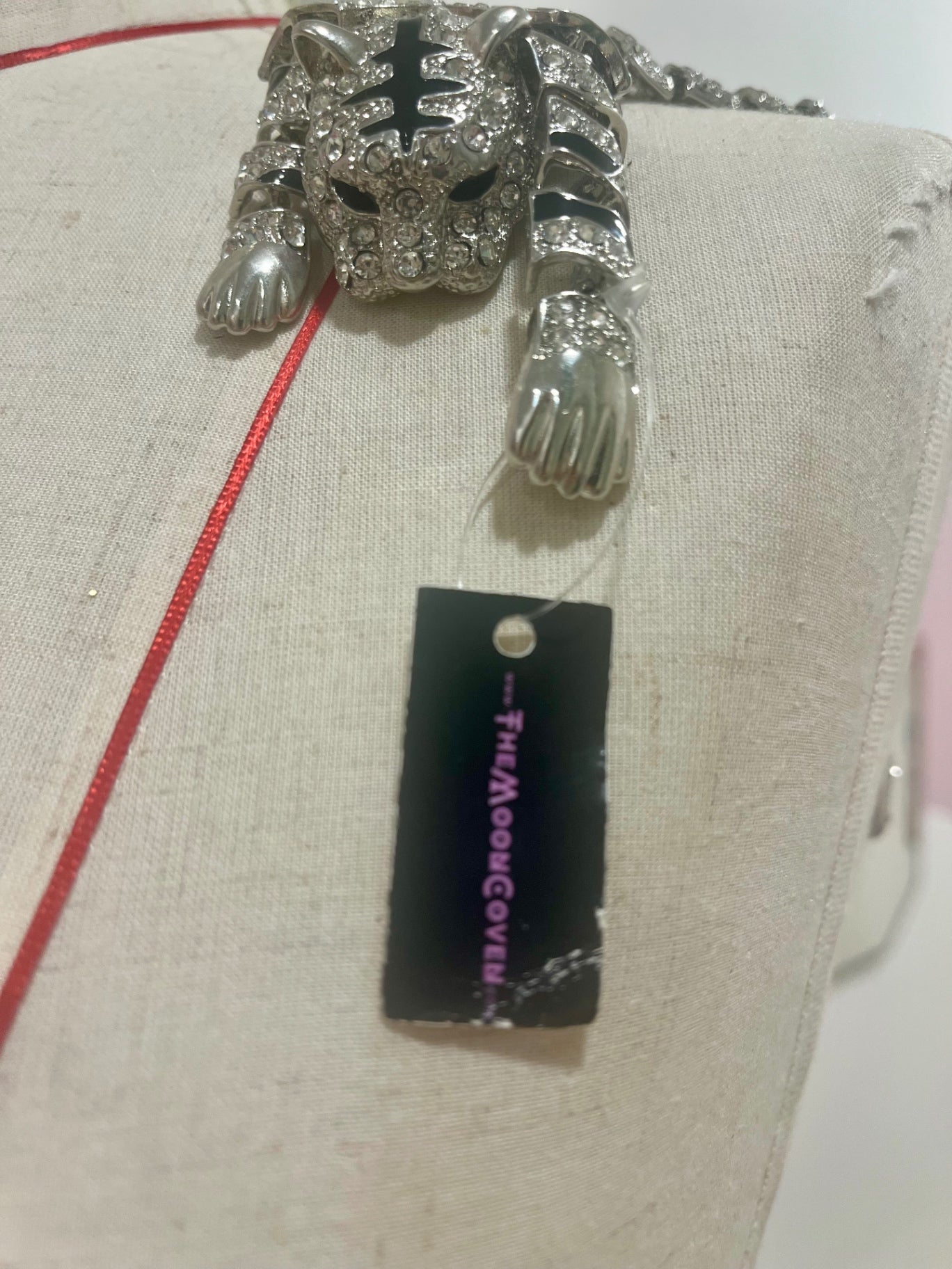 Crystal Tiger Brooch – Silver
