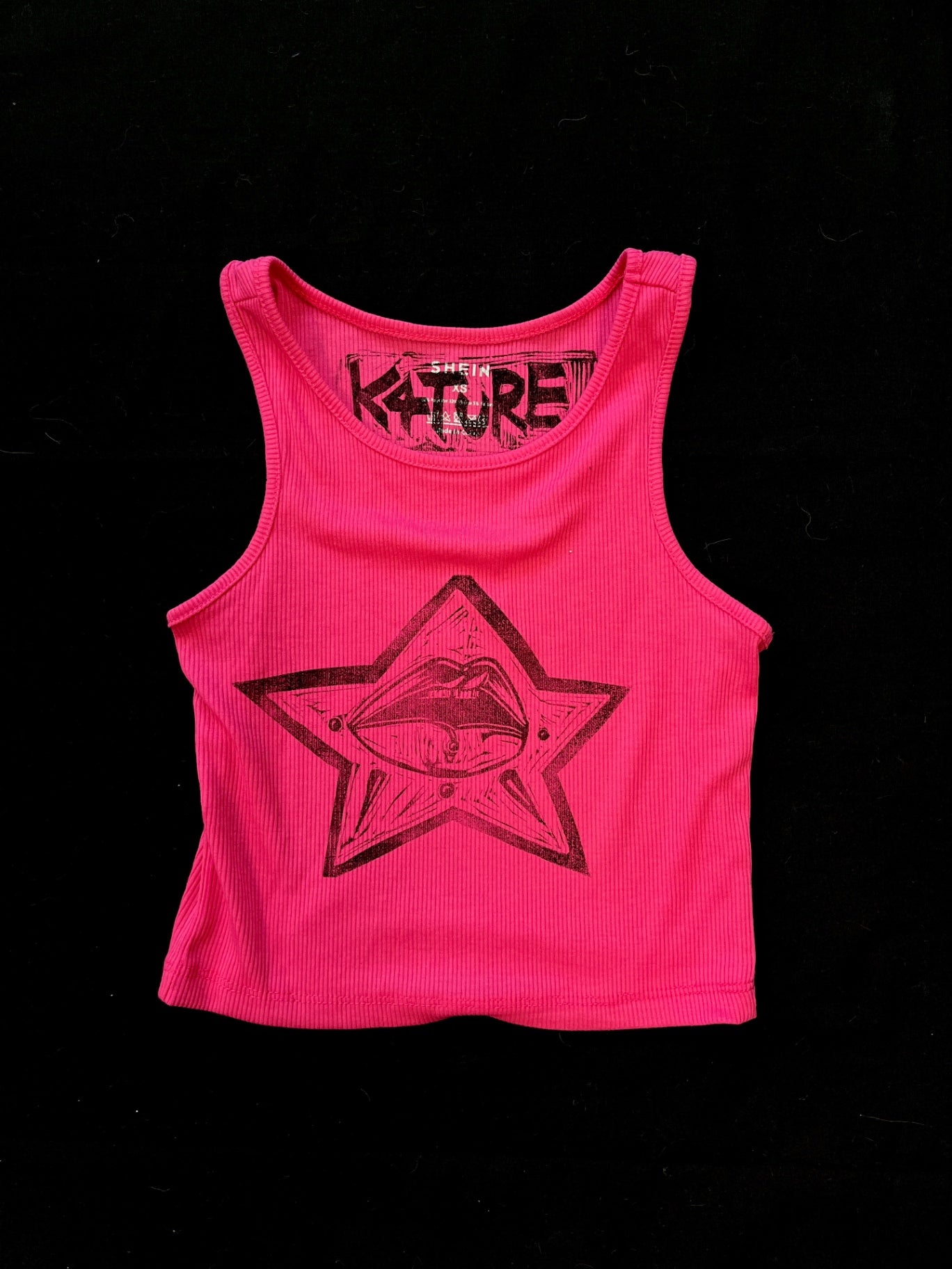 K4TURE hot pink racer top with star lips (Size 6)