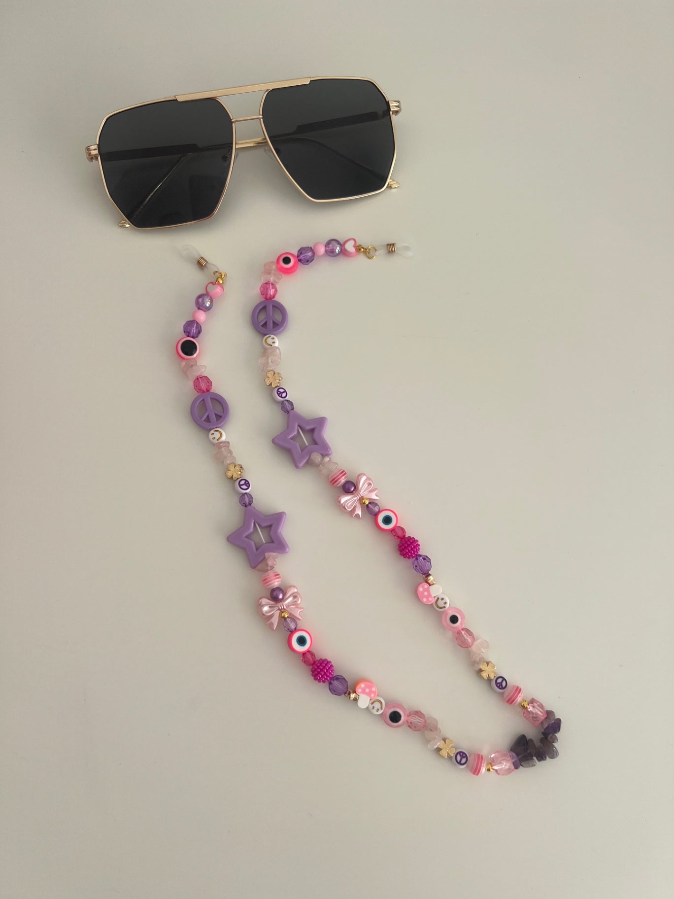 Shine bright sunglasses strap - pink/purple (gold)
