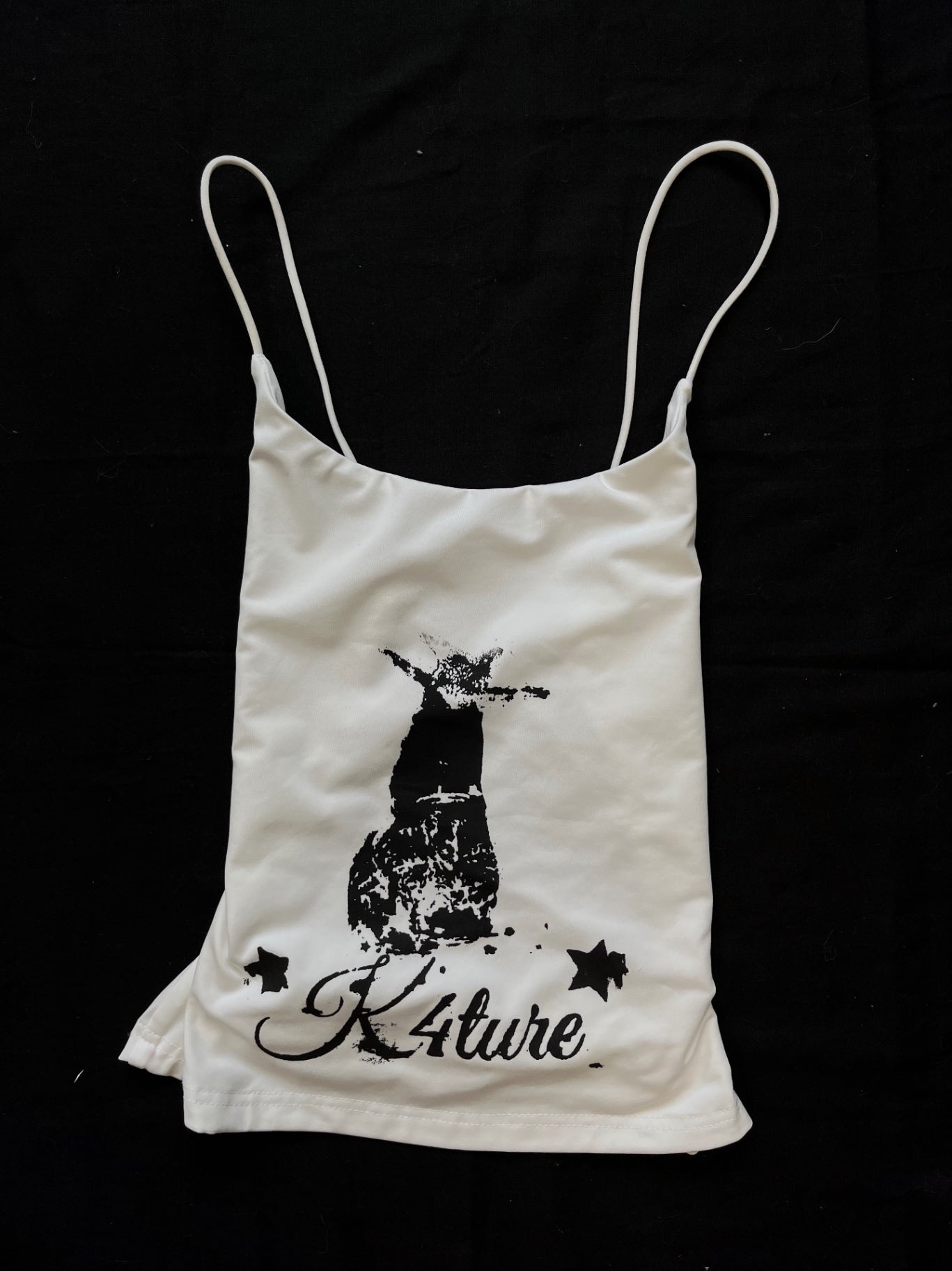 K4TURE white cami with snail