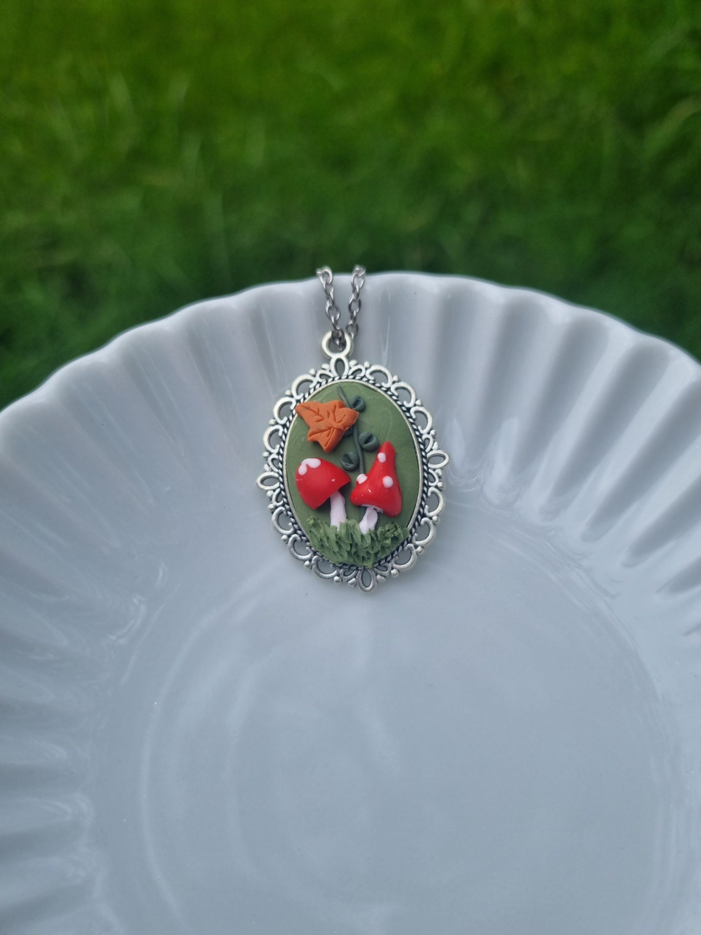Woodland Scene Necklace