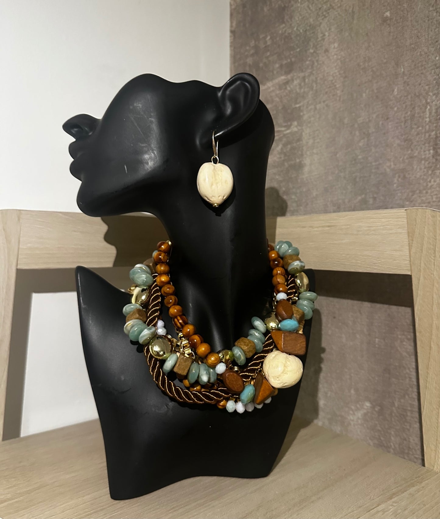 Statement aqua set