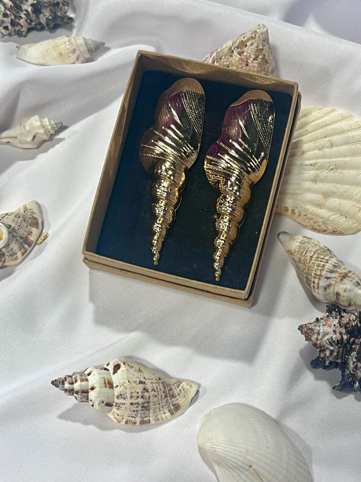 Siren’s Spiral Conch Drop Earrings – Gold-Tone Sea Treasures