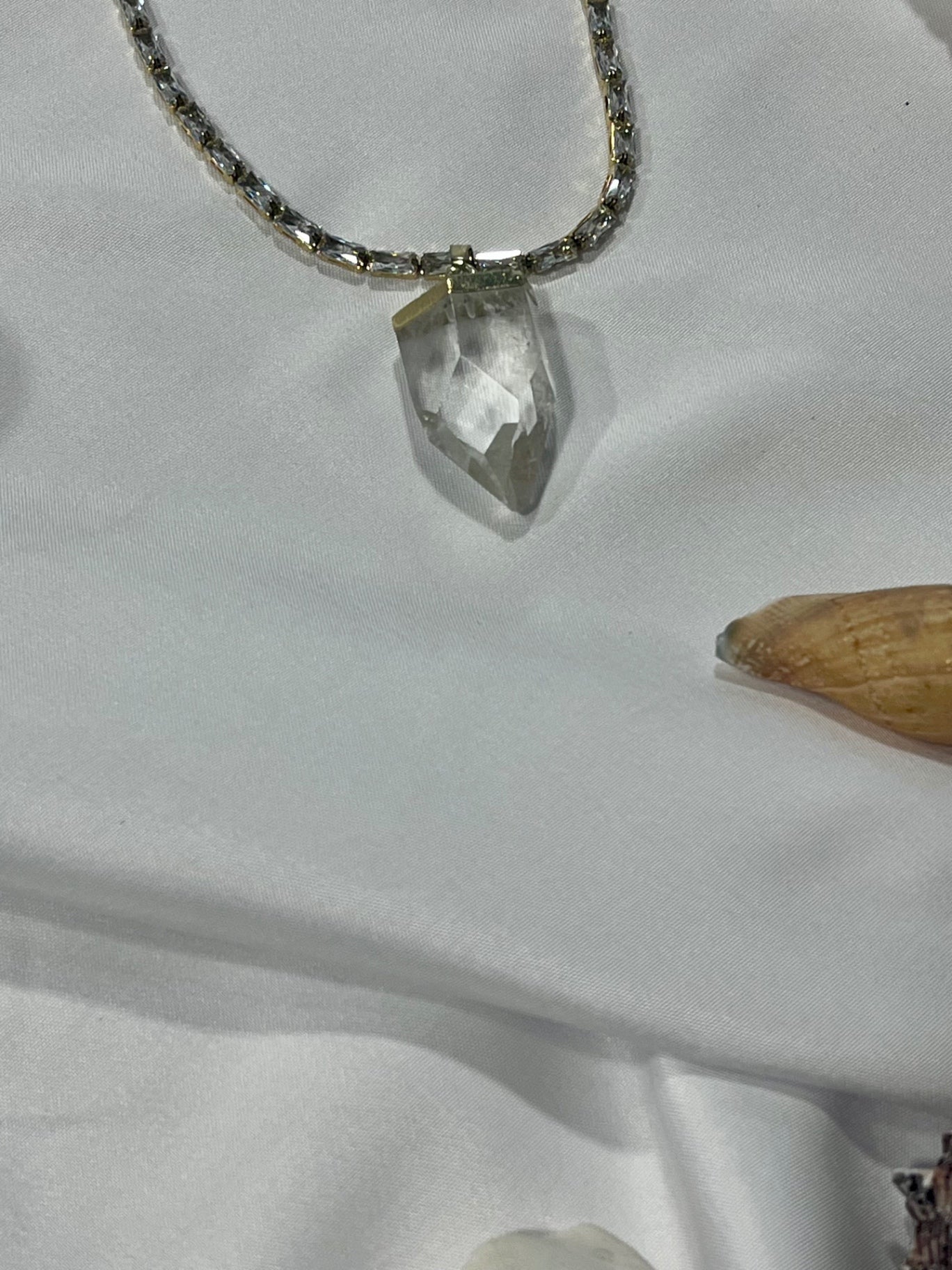 Clarity Amulet – Stainless Steel & Zirconia Clear Quartz Point Necklace