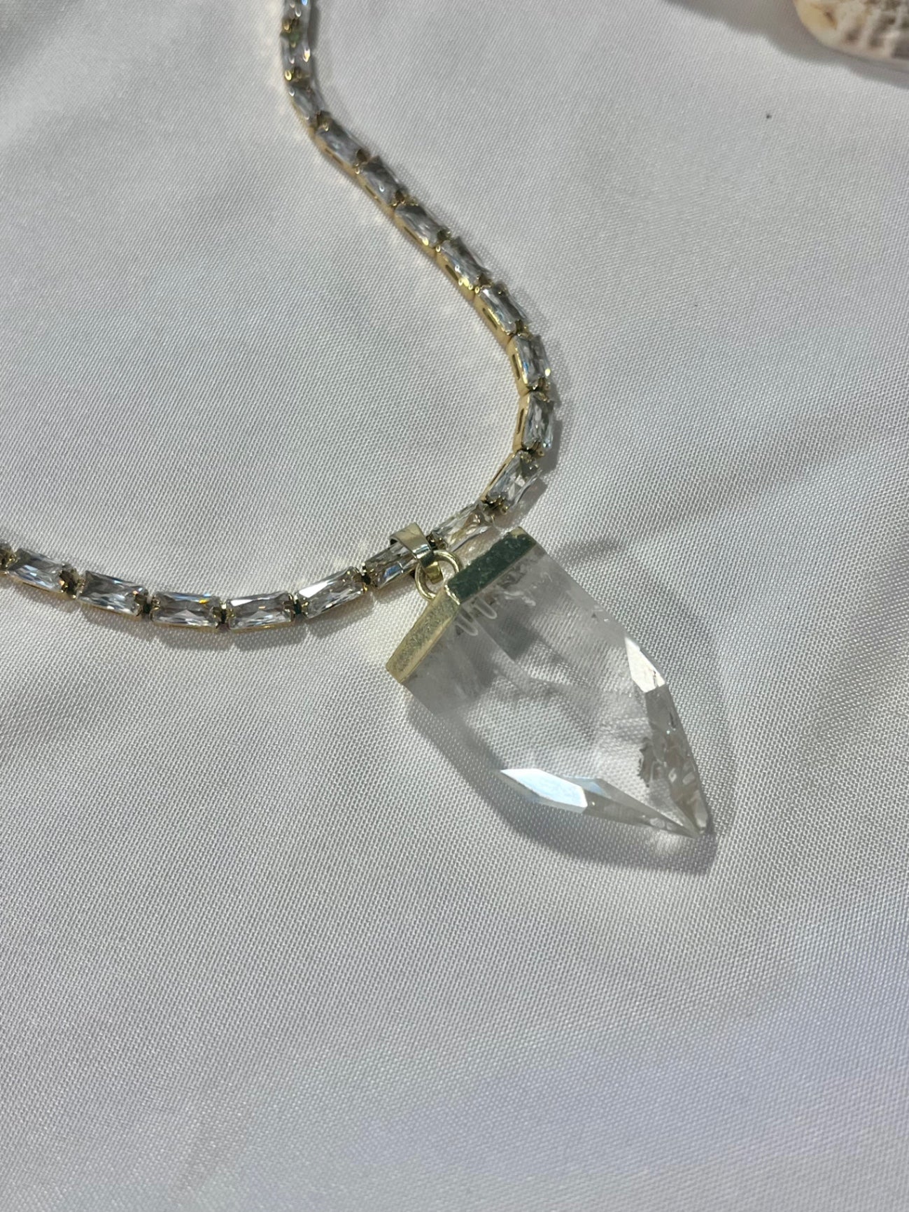 Clarity Amulet – Stainless Steel & Zirconia Clear Quartz Point Necklace