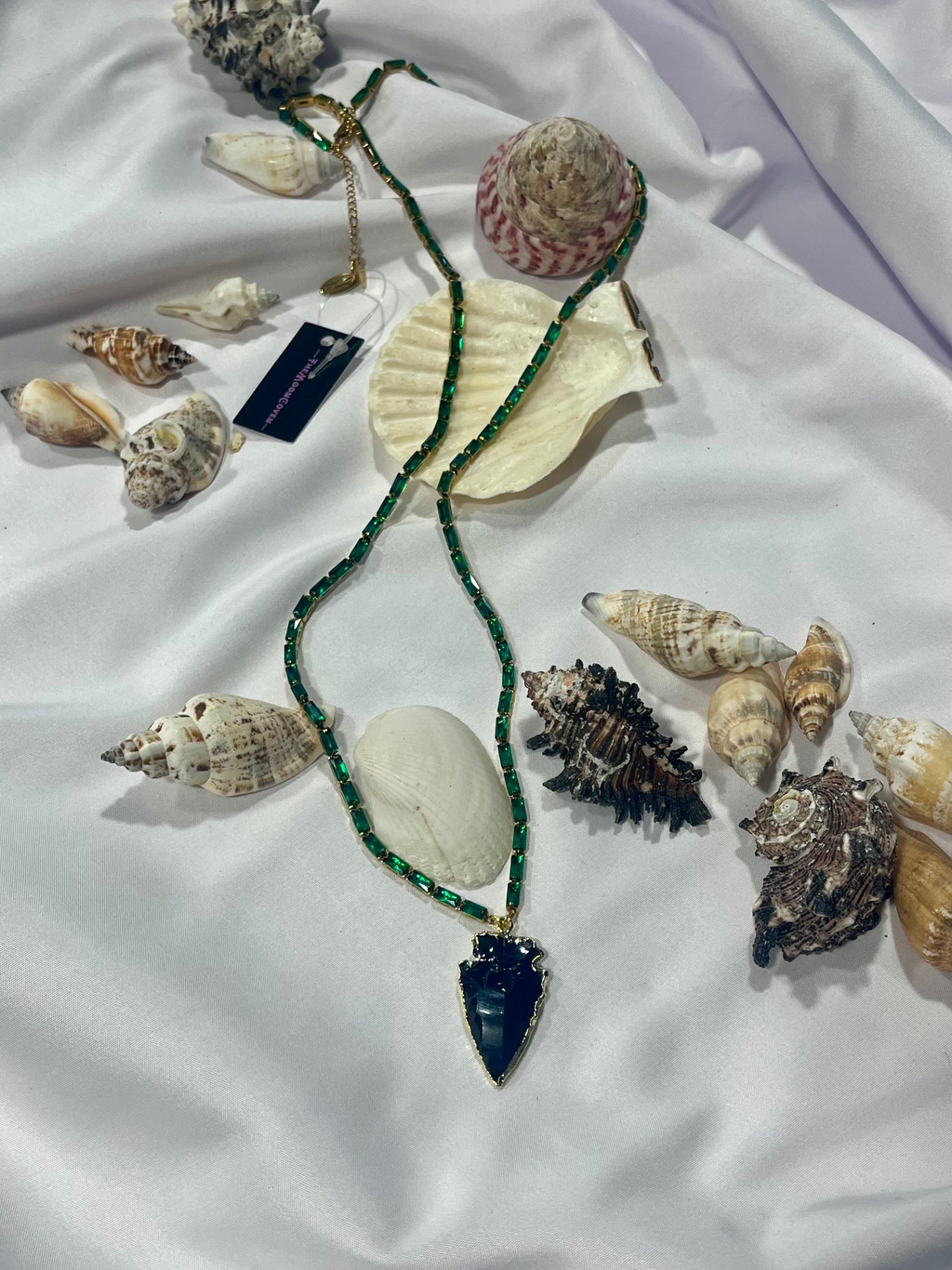 Obsidian Arrow Shield Pendant – Emerald Green Zirconia Necklace