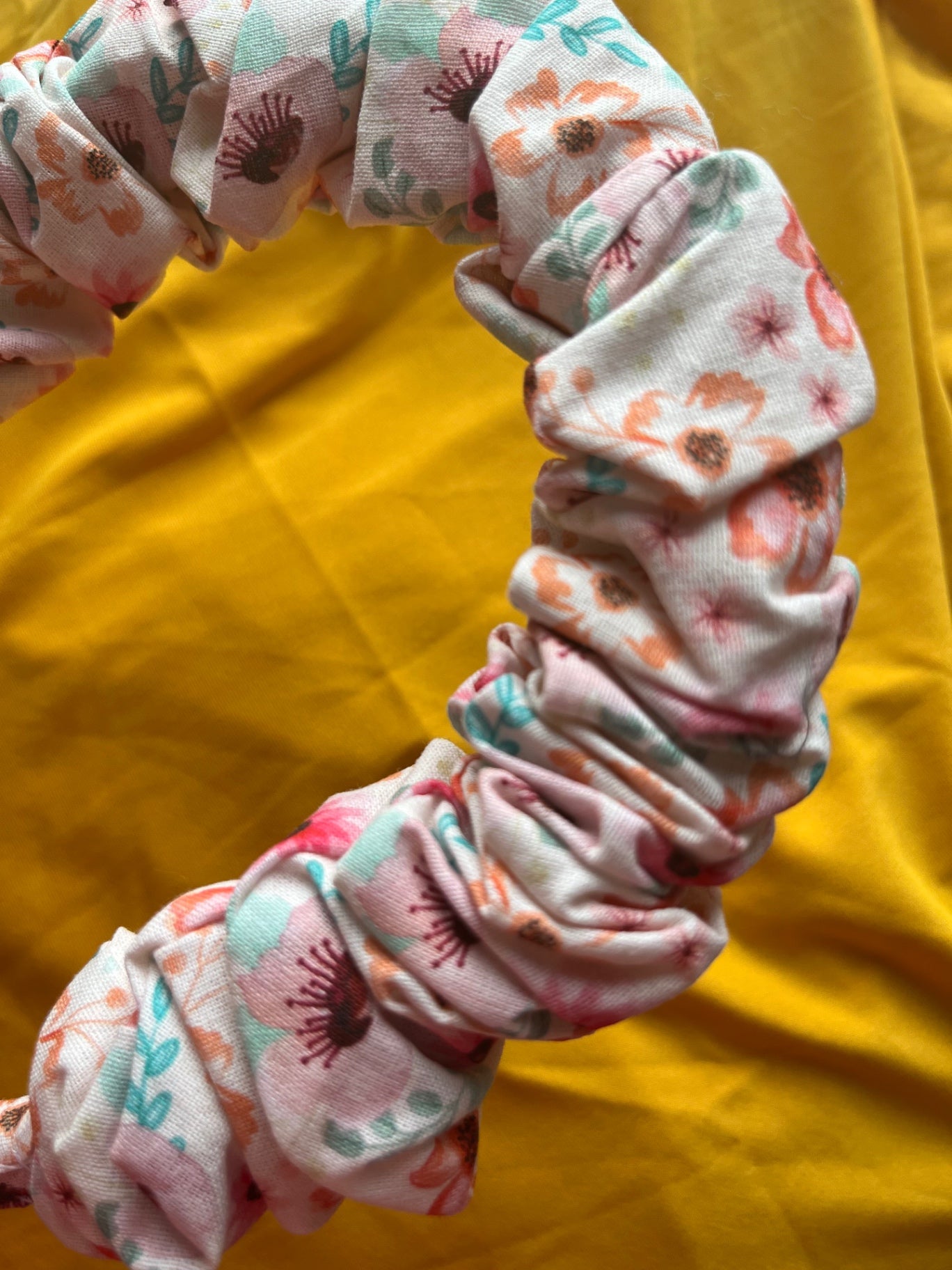 Scrunchie Headband - Flowers & Petals