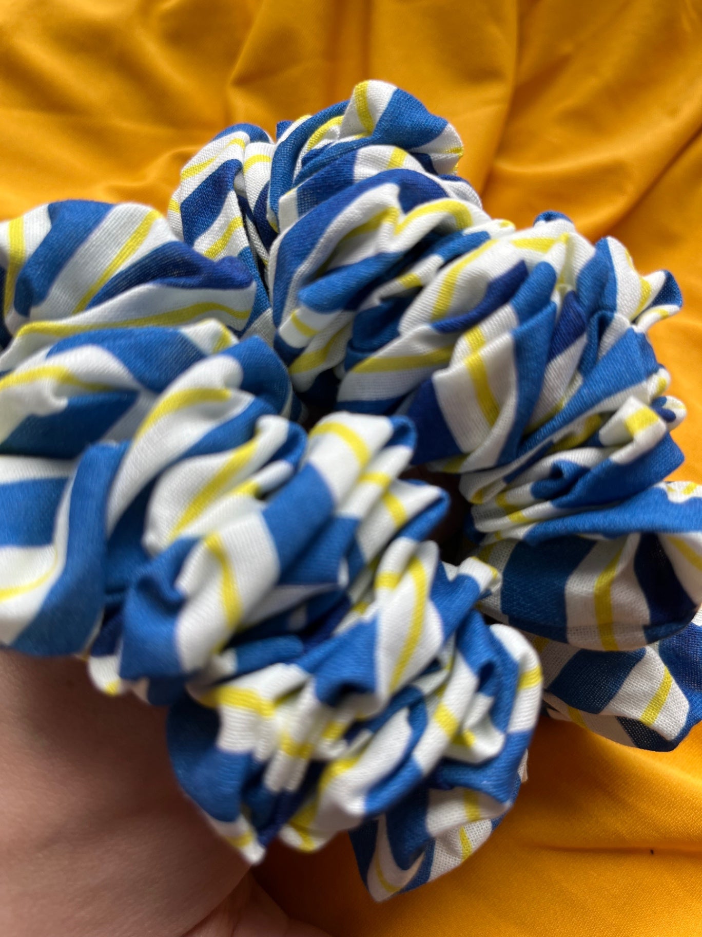 Giant XXL Oversized Scrunchie - Zesty Lemon