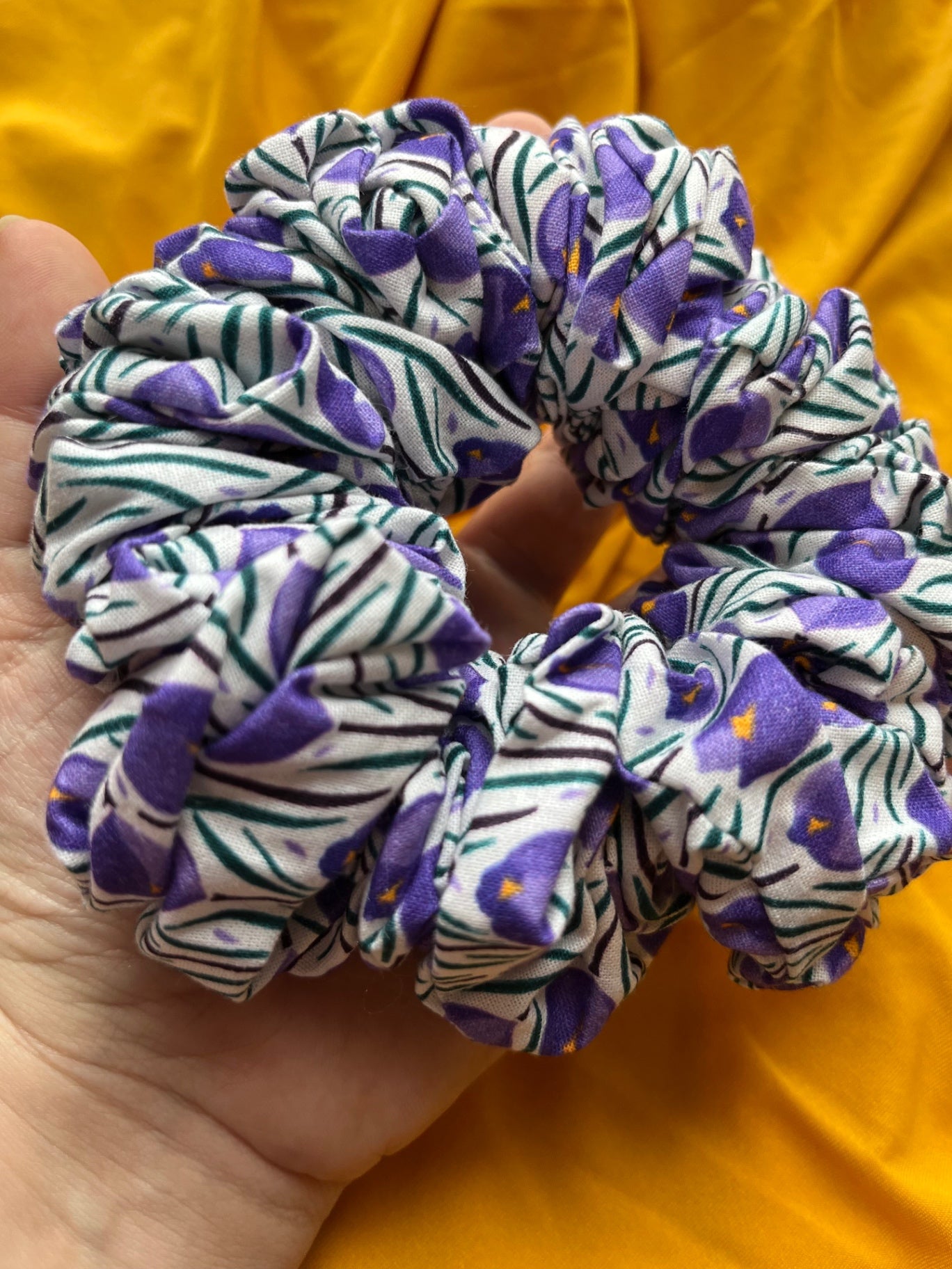 Giant XXL Oversized Scrunchie - Garden Blooms