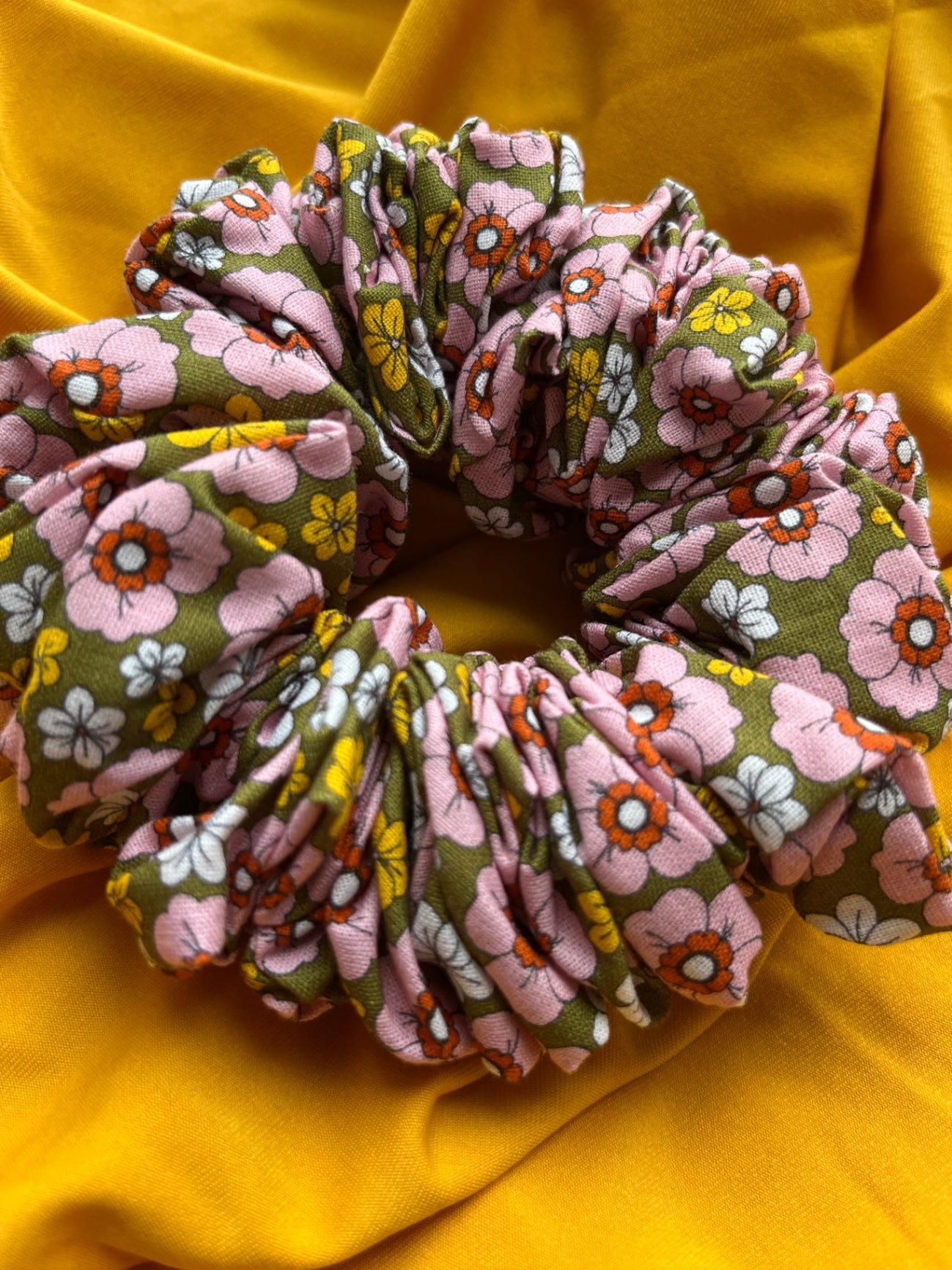 Giant XXL Oversized Scrunchie - Vintage Flowers