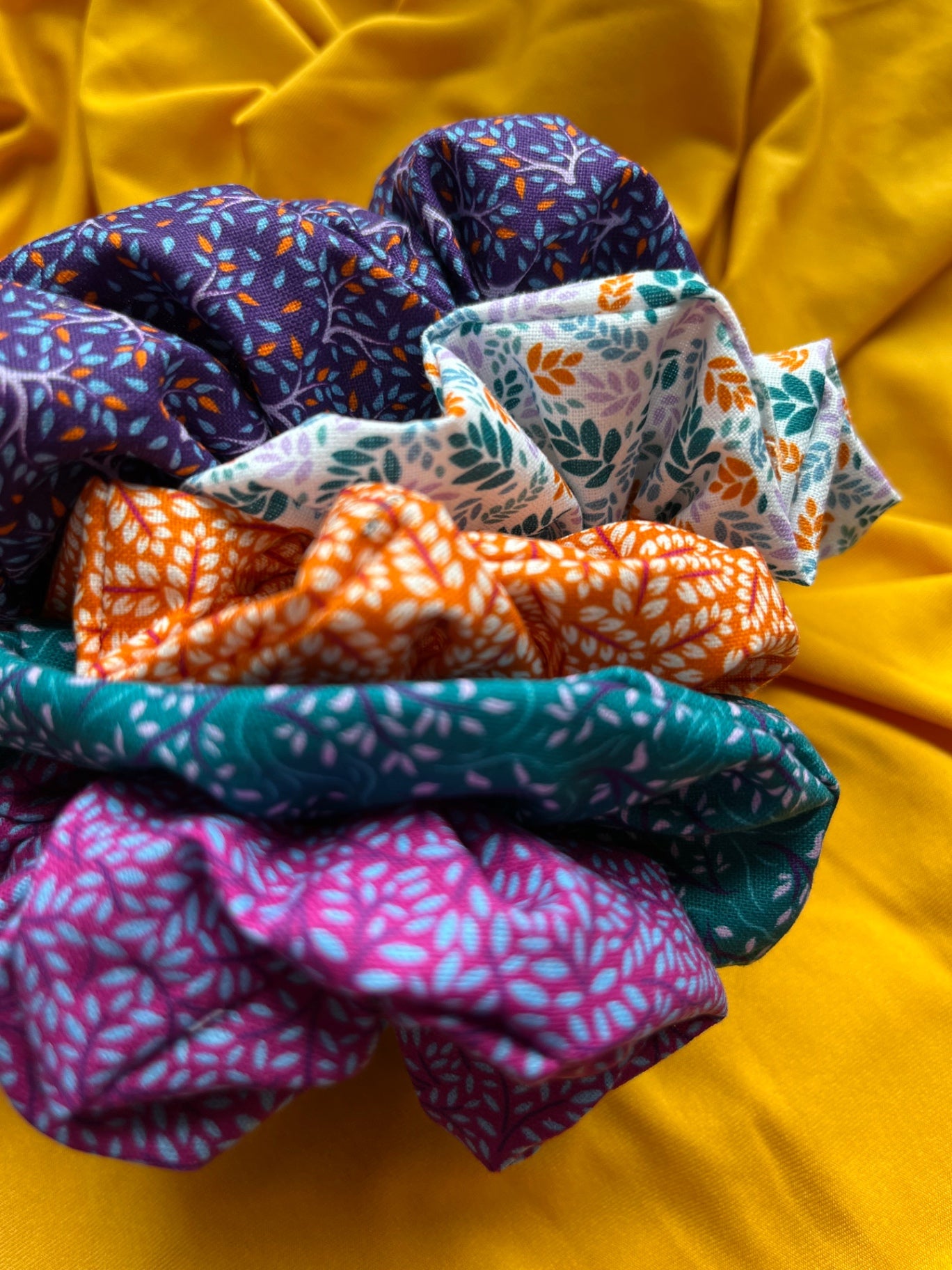 Scrunchie Set - Opulent Leaves