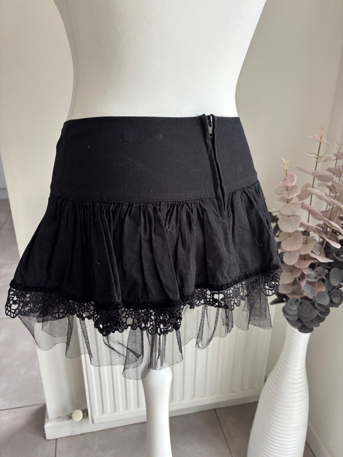 Black mini skirt with mesh and lace trim size XS