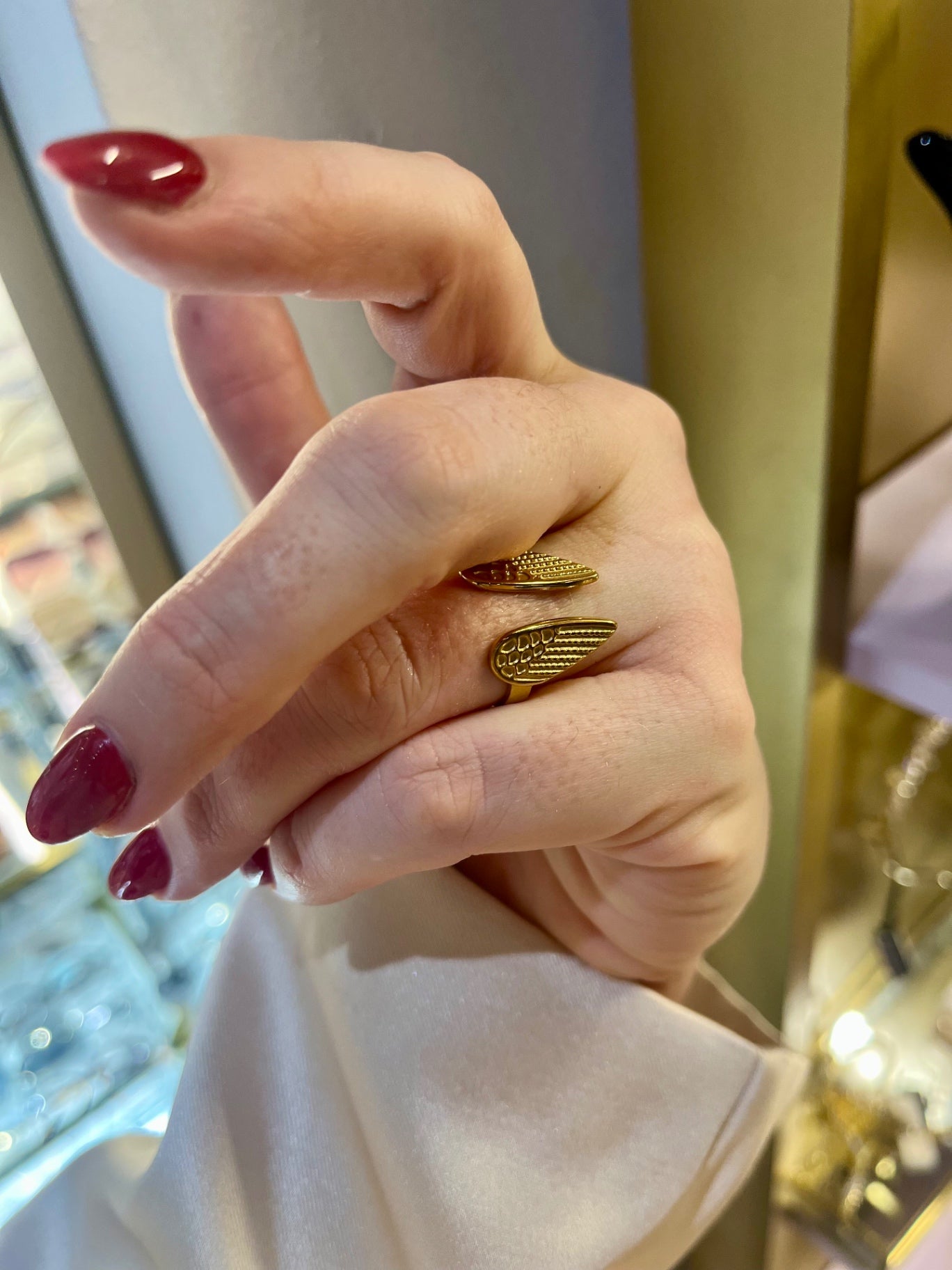 Golden Guardian Wing Ring