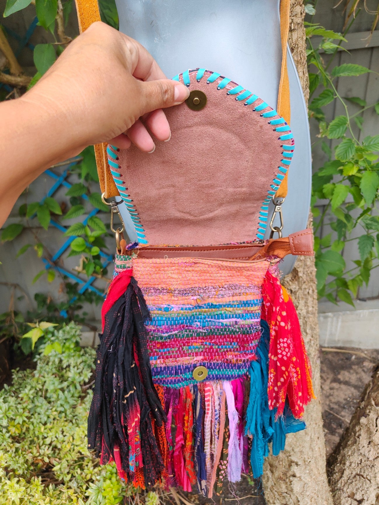 Frill sari mini cross body bag -hamsa hand detail