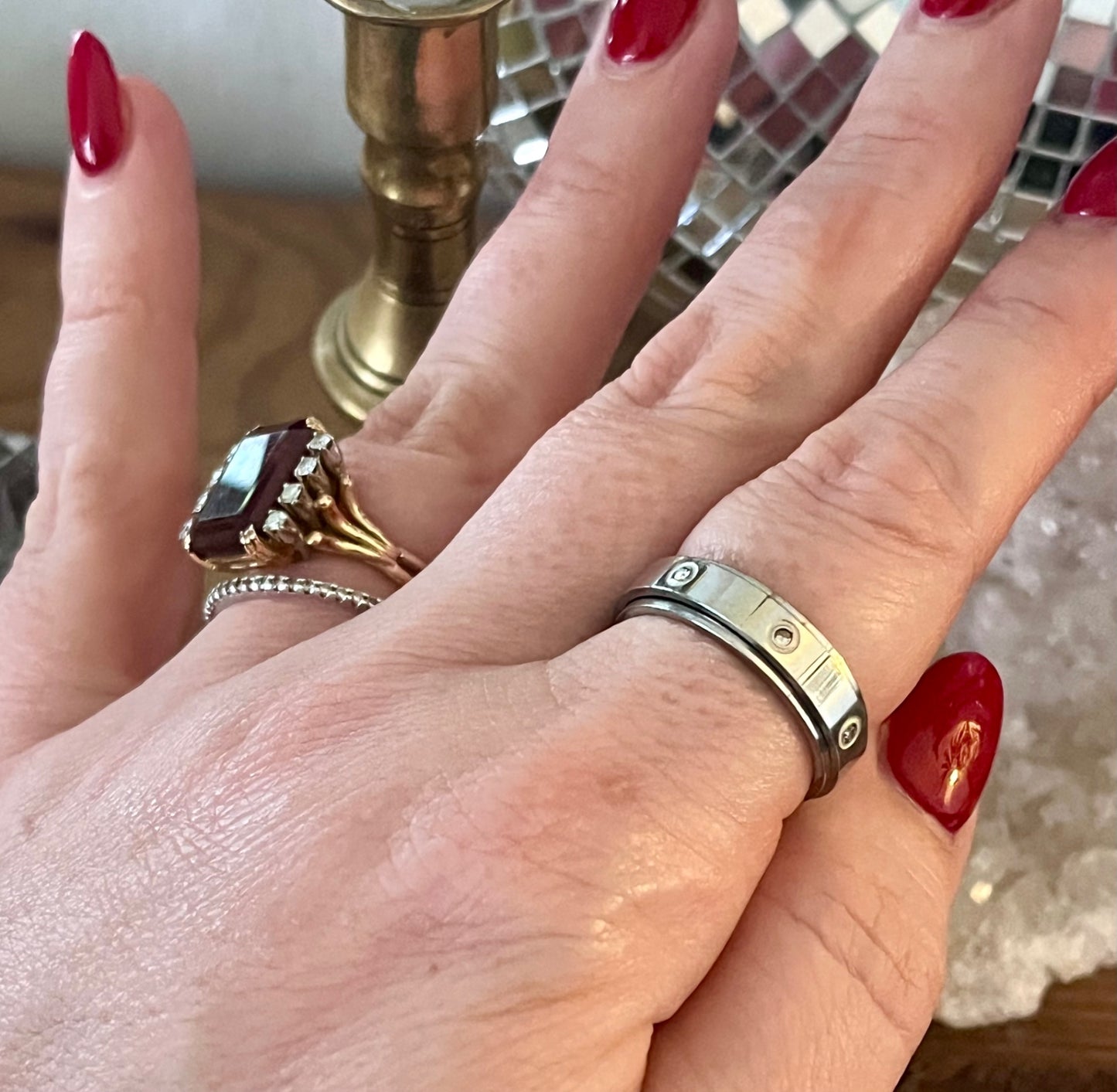 ✨ Silver Serenity Spinner Ring Size 10 ✨