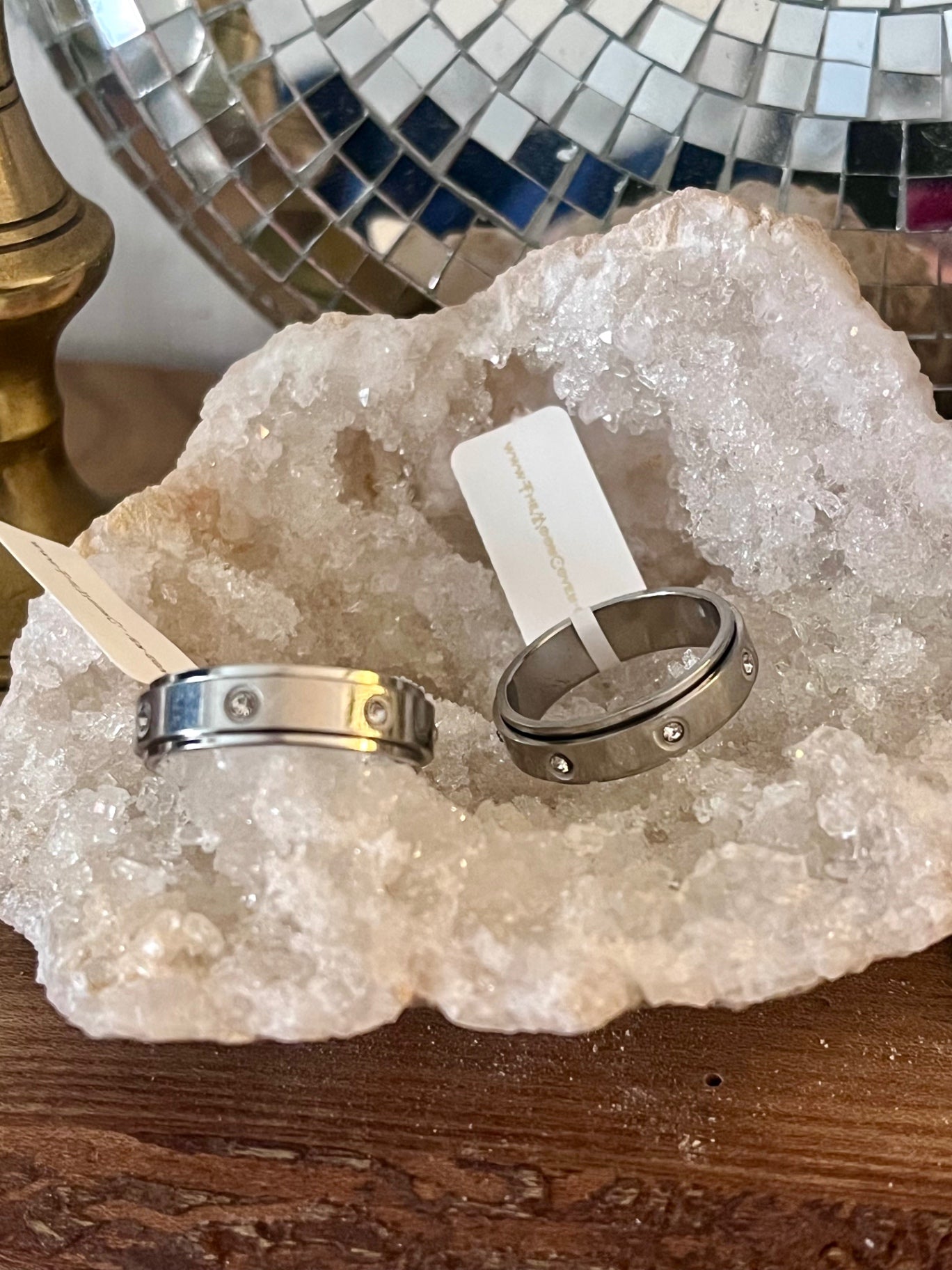 ✨ Silver Serenity Spinner Ring Size 10 ✨