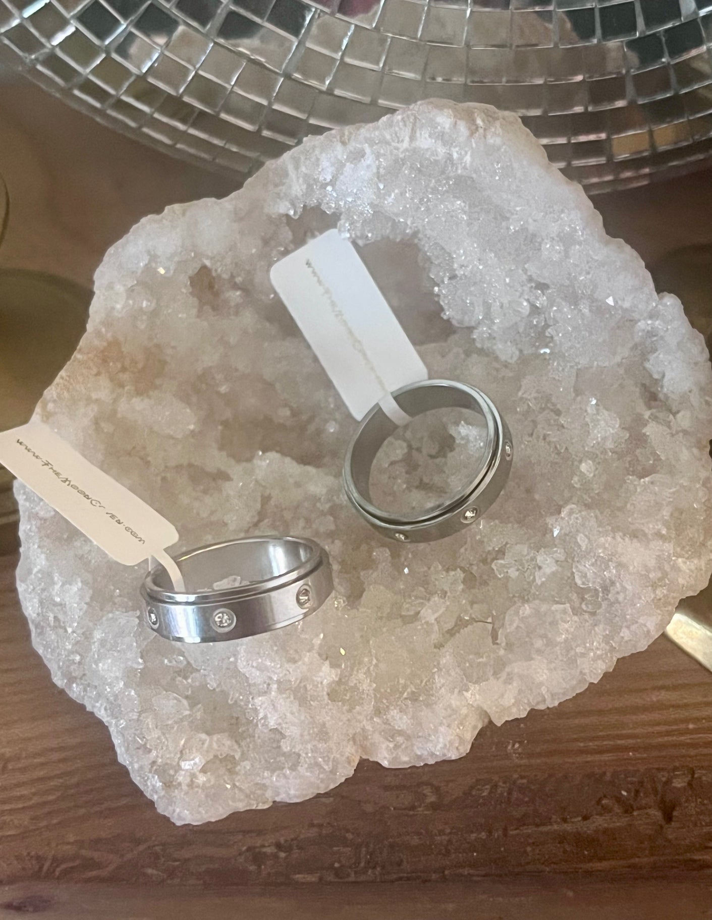 ✨ Silver Serenity Spinner Ring Size 10 ✨