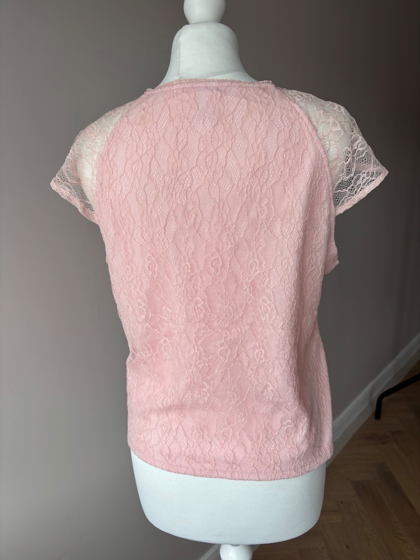Baby pink lace cami top