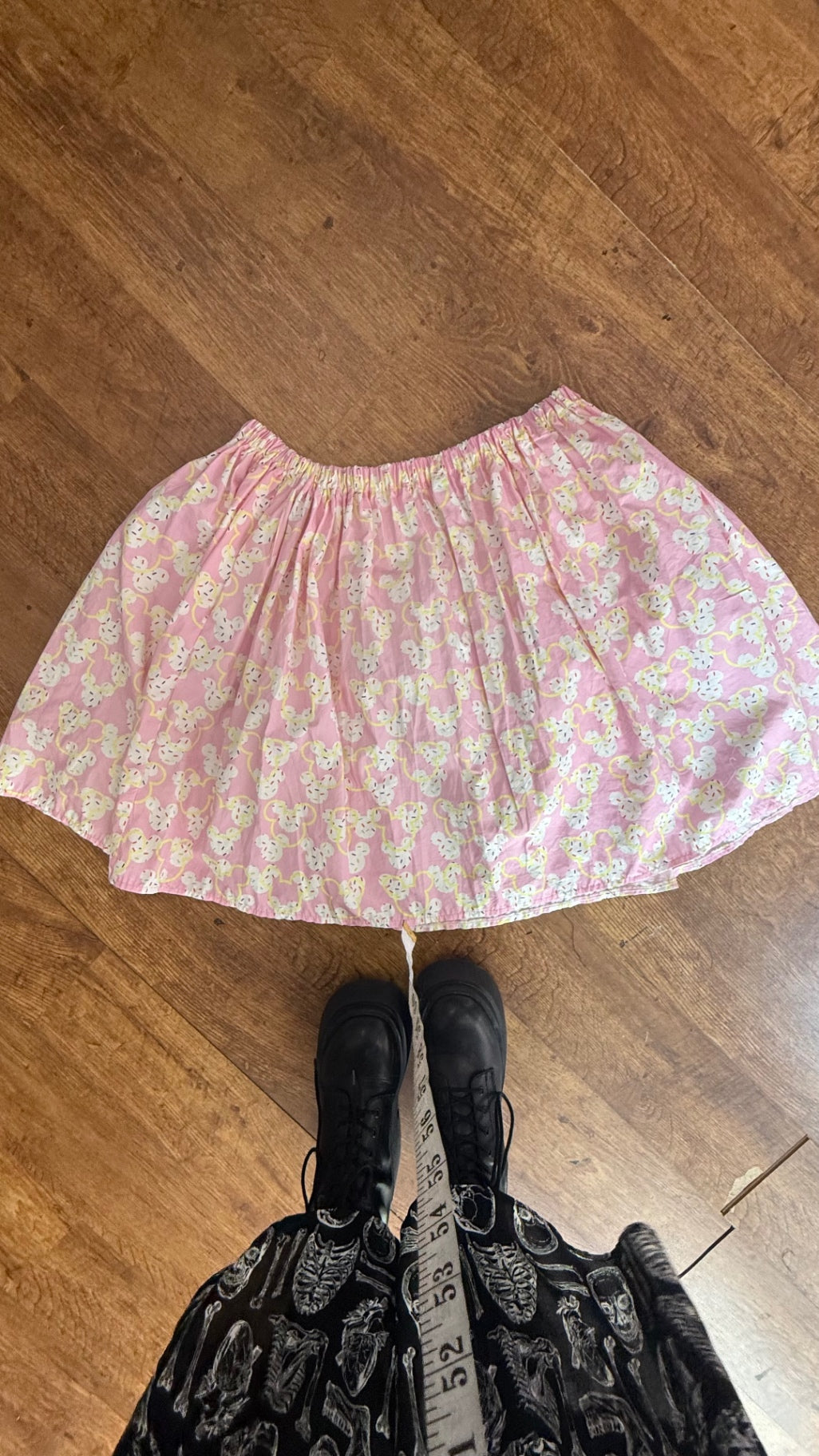 Reworked Disney pattern pink circle skirt with pockets free size XL