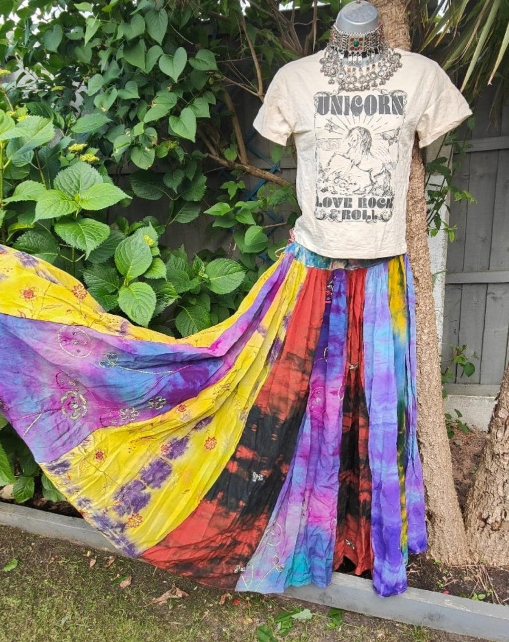 Paros sari panel maxi skirt waist upto 44 inches
