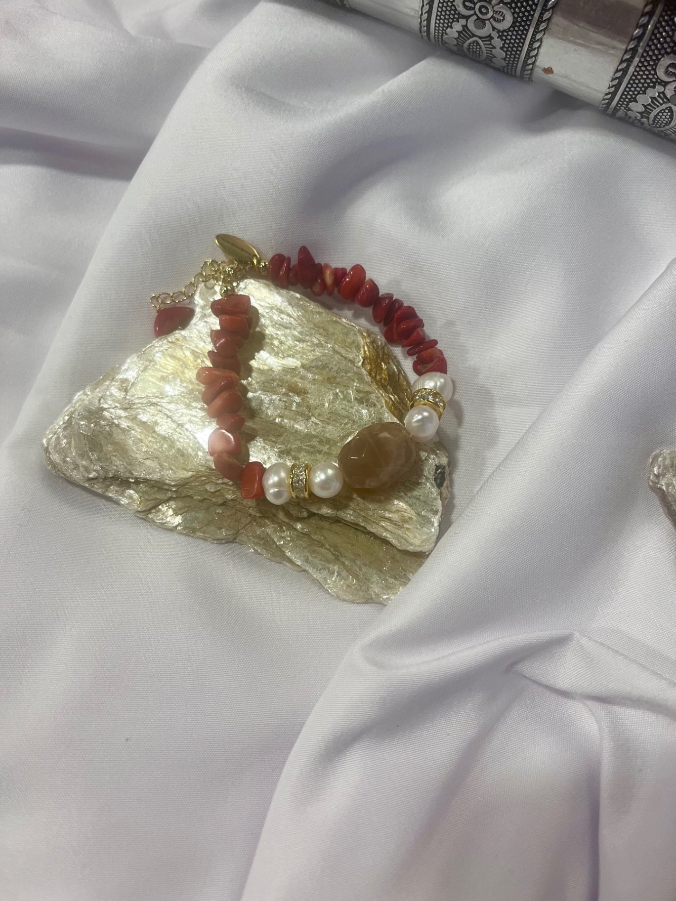 Red Coral & Biwa Pearl Bracelet