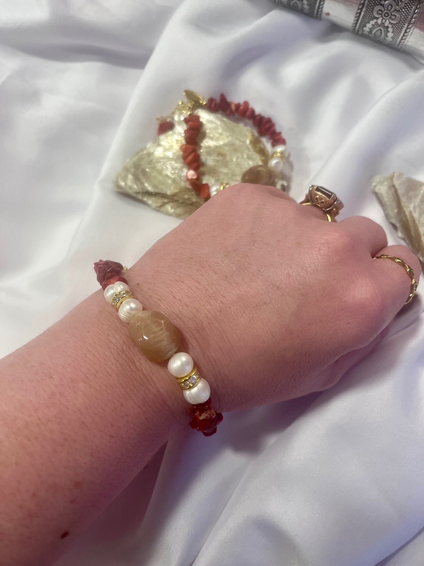 Red Coral & Biwa Pearl Bracelet