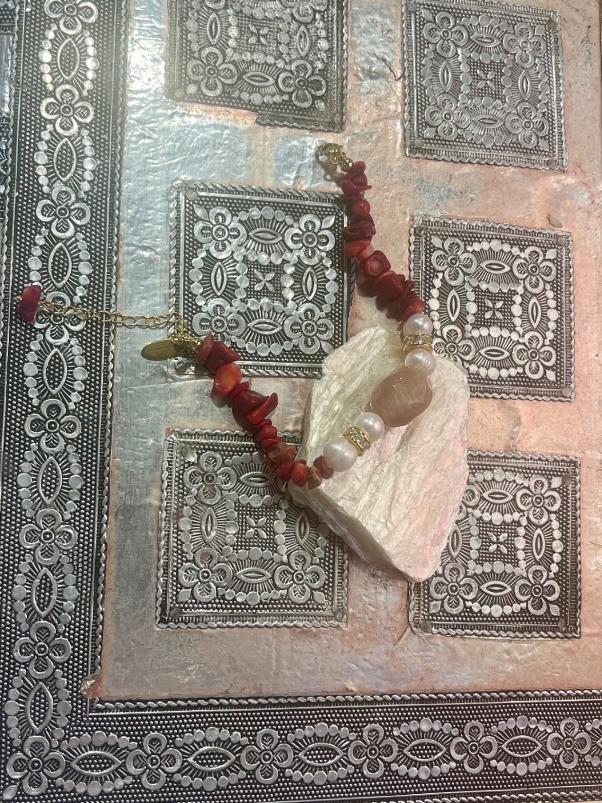 Red Coral & Biwa Pearl Bracelet