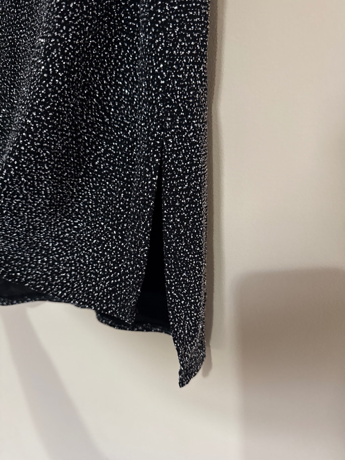 Preloved black keyhole sparkle top