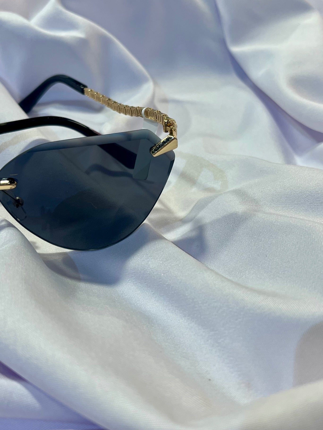 Selena Snake Cat-Eye Sunglasses