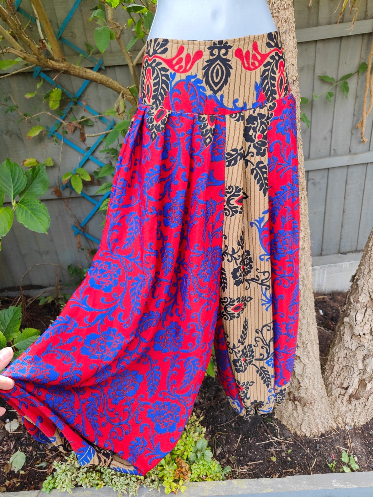 Hareems bloomer balloon trousers & scarf 6-16 Red Blue