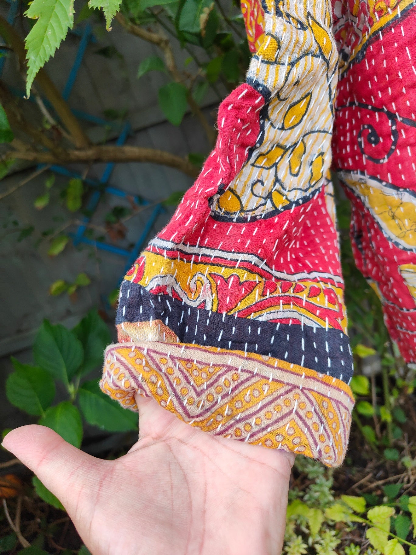 Kantha Festie Hoodie 6-14 Red pattern