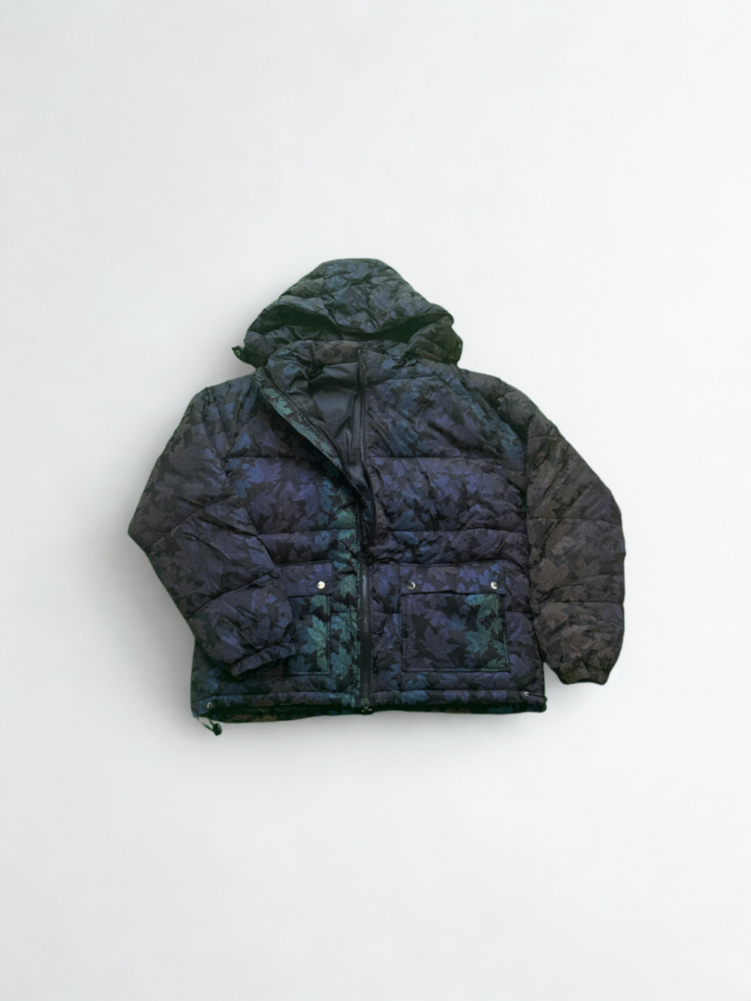 Puffer jacket maple leaves