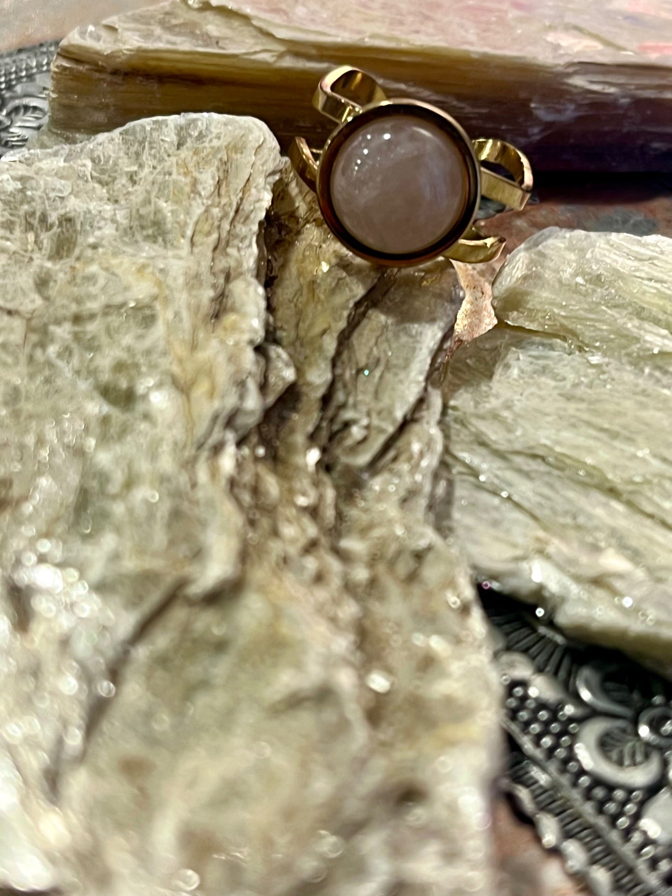 Rose Quartz Ring – Gold Stainless Steel Adjustable