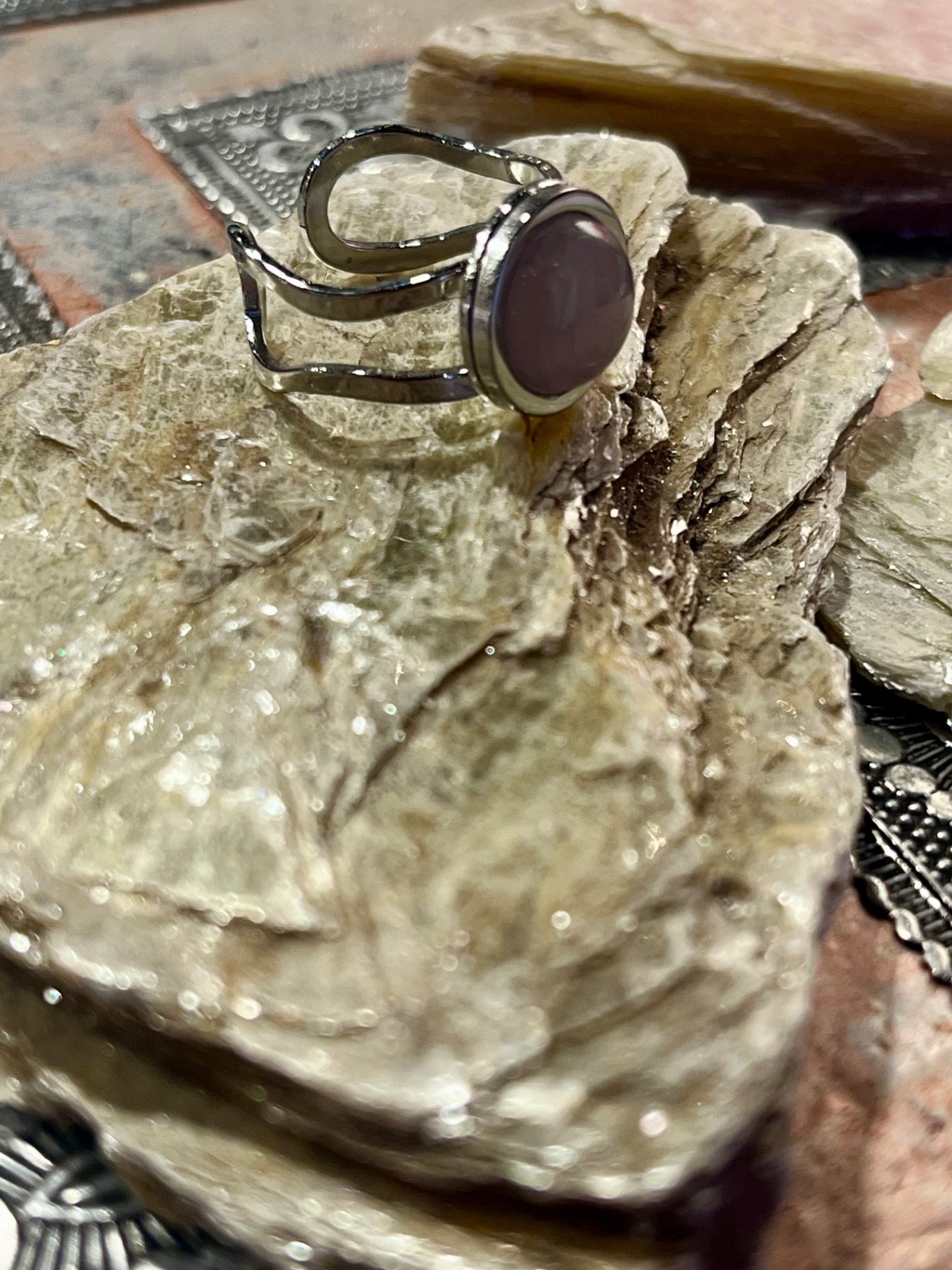 White Quartz Ring – Silver Stainless Steel